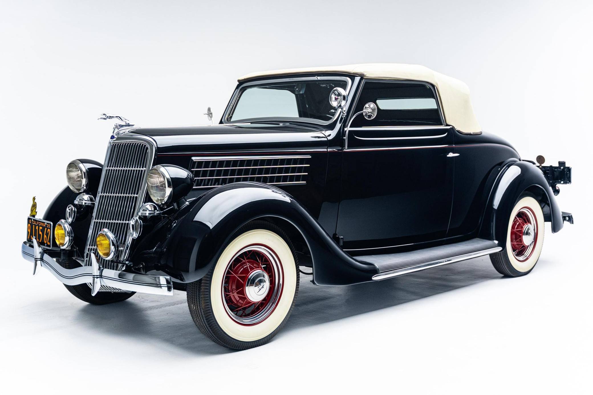 1935 Ford 48