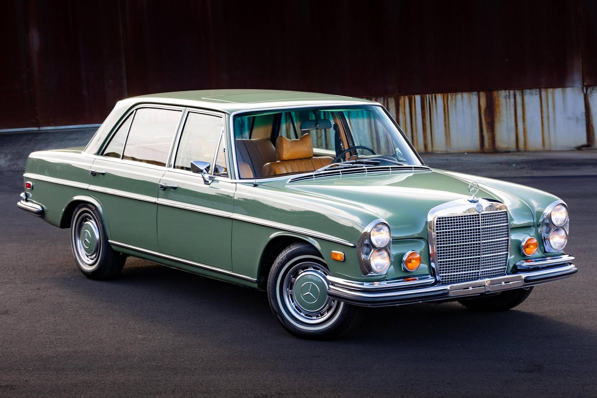 MERCEDES-BENZ ラジオチューナー 1973y 280S MERCEDES-BENZ ラジオ