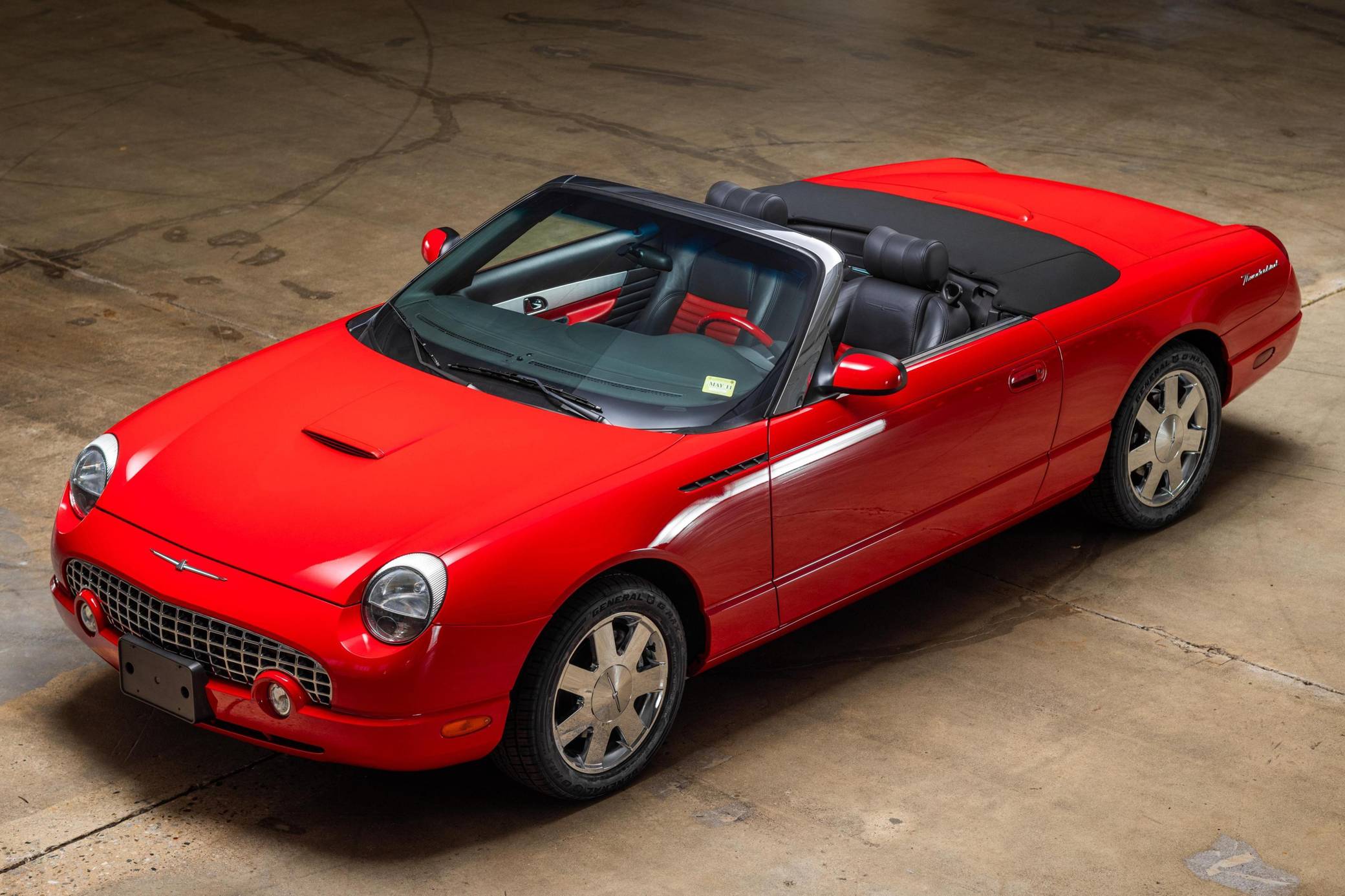 2002 Ford Thunderbird