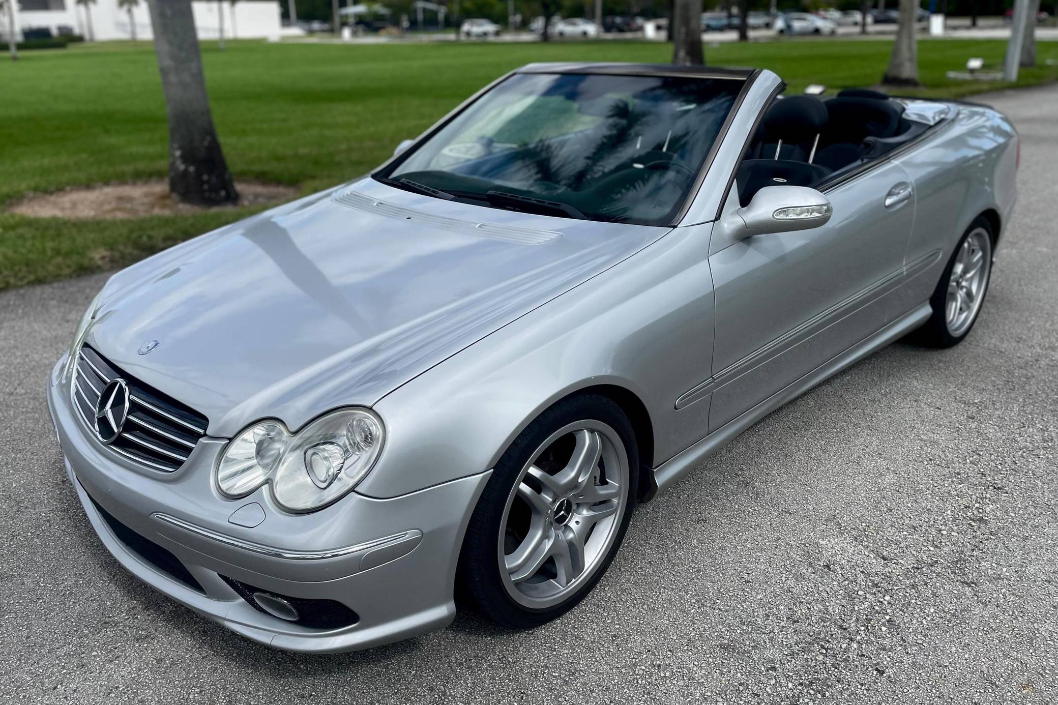 2005 Mercedes-Benz CLK55 AMG Cabriolet VIN: WDBTK76G65T038017 for