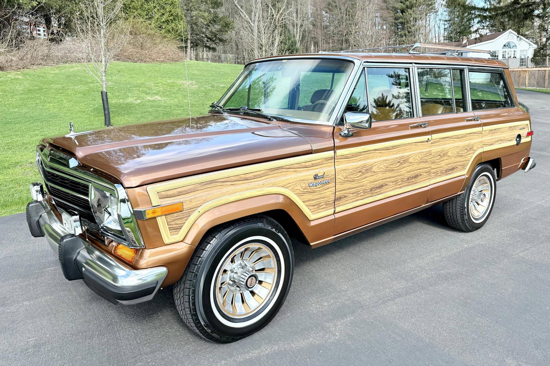 1986 Jeep Grand Wagoneer VIN: 1JCNJ15U8GT105557 for Sale - Cars & Bids