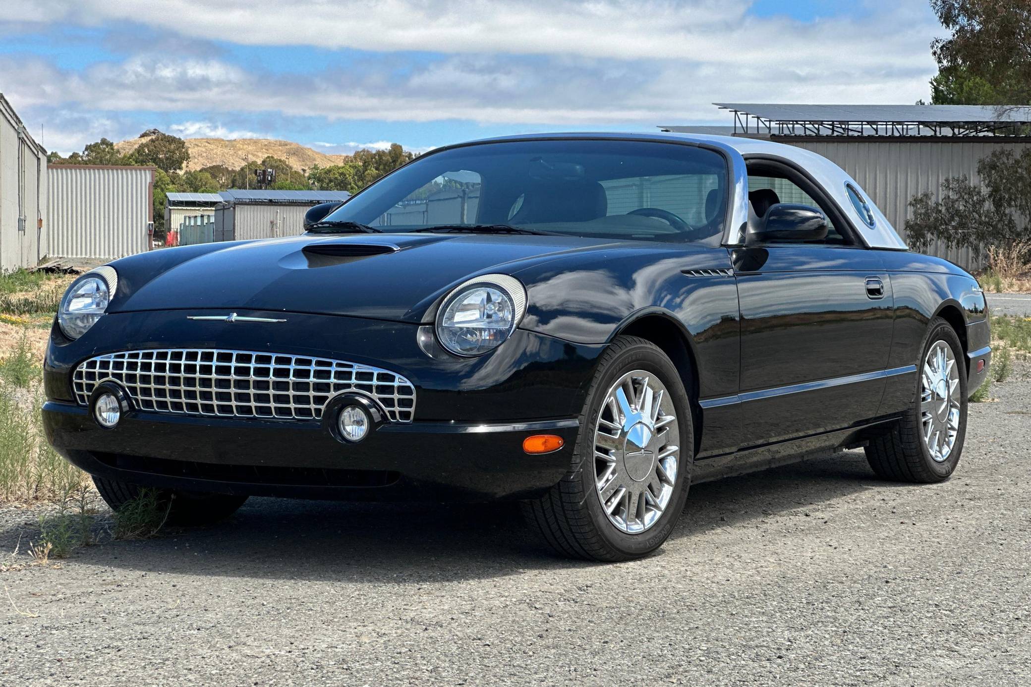 2002 Ford Thunderbird