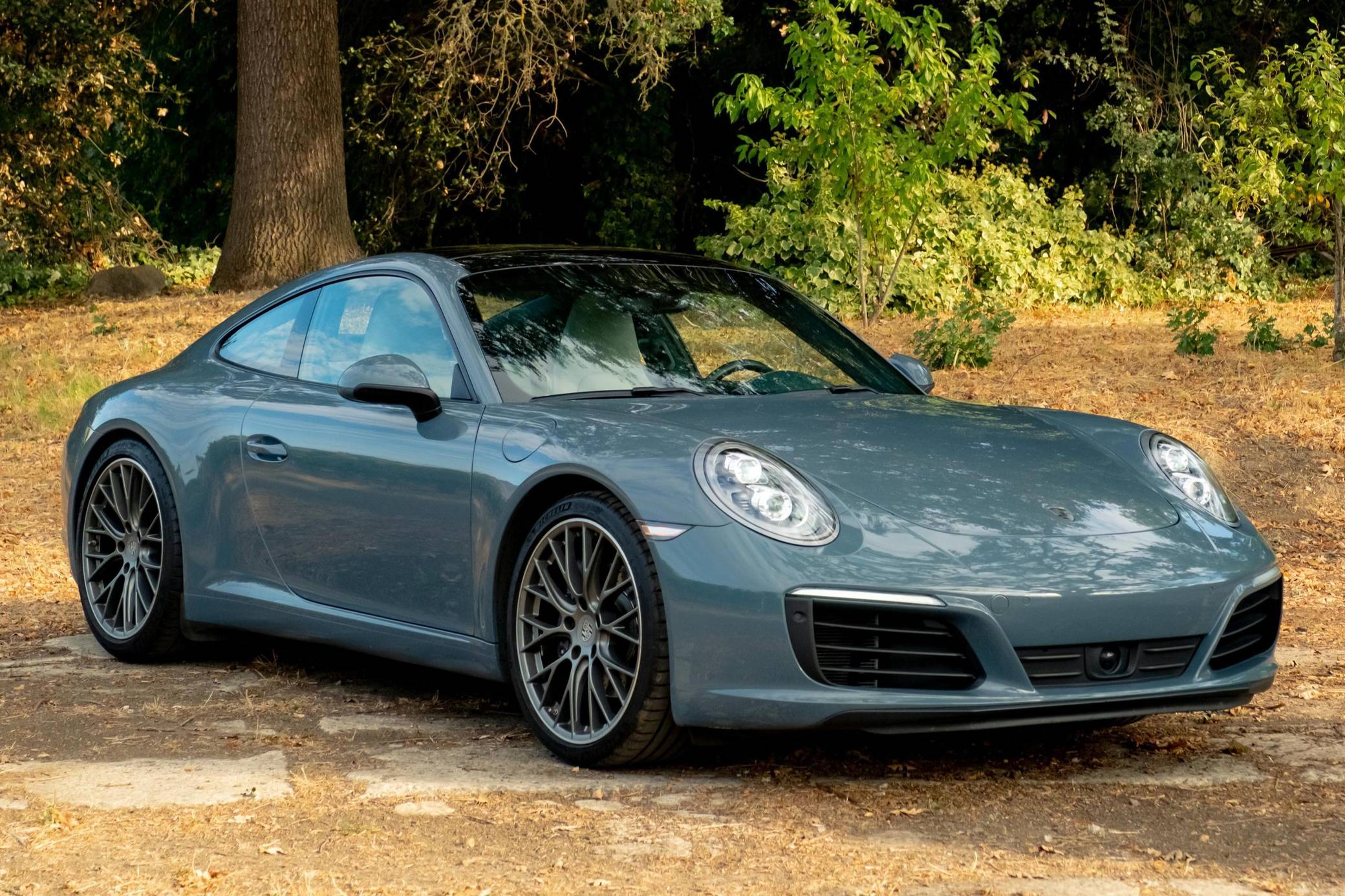 2018 Porsche 911 Carrera Coupe (991) — market value and price history
