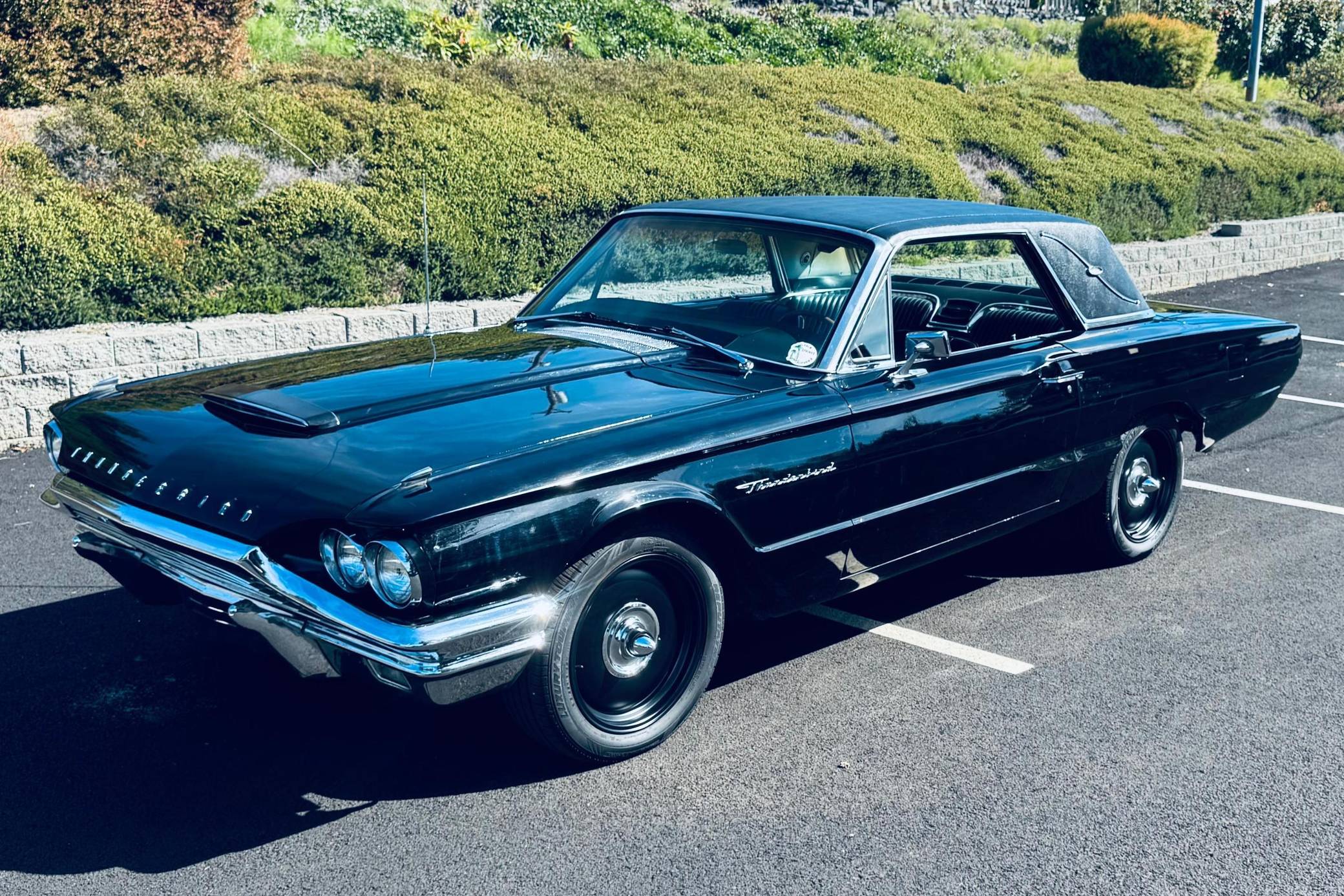 1964 Ford Thunderbird Landau