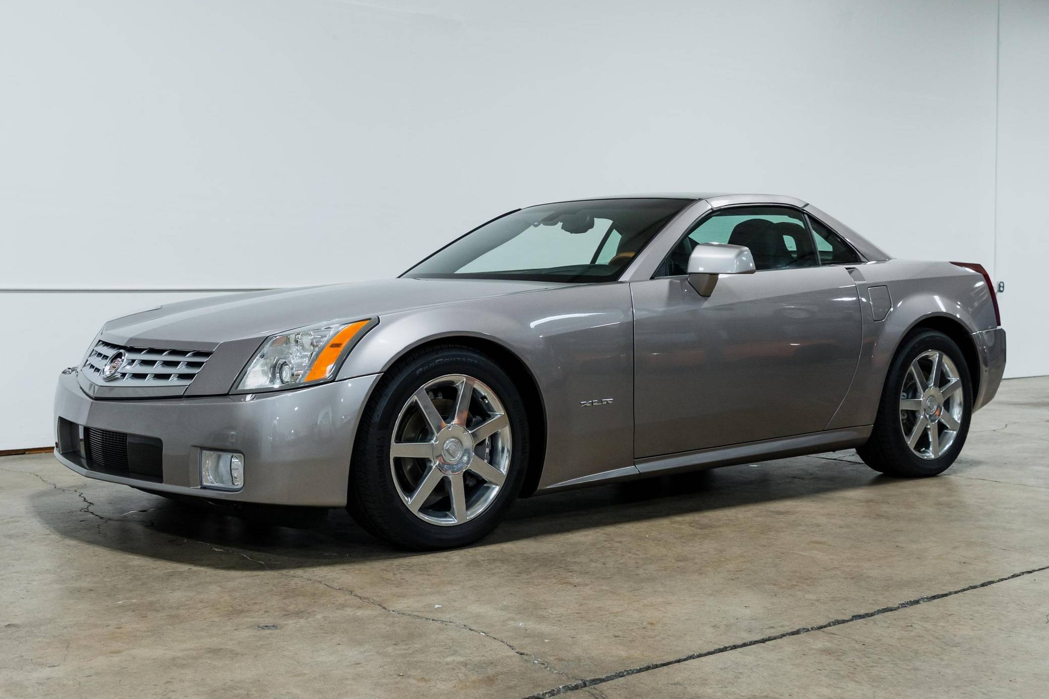 2004 Cadillac XLR