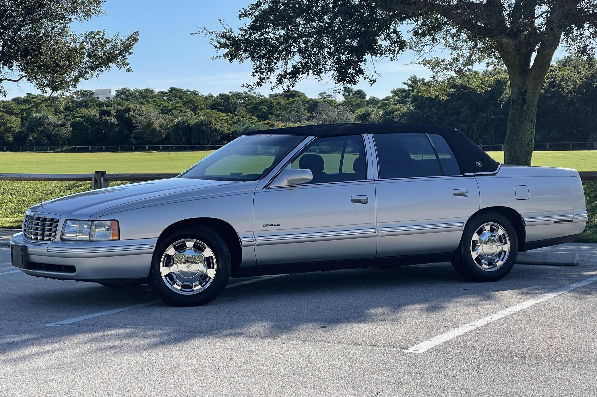 1999 Cadillac DeVille