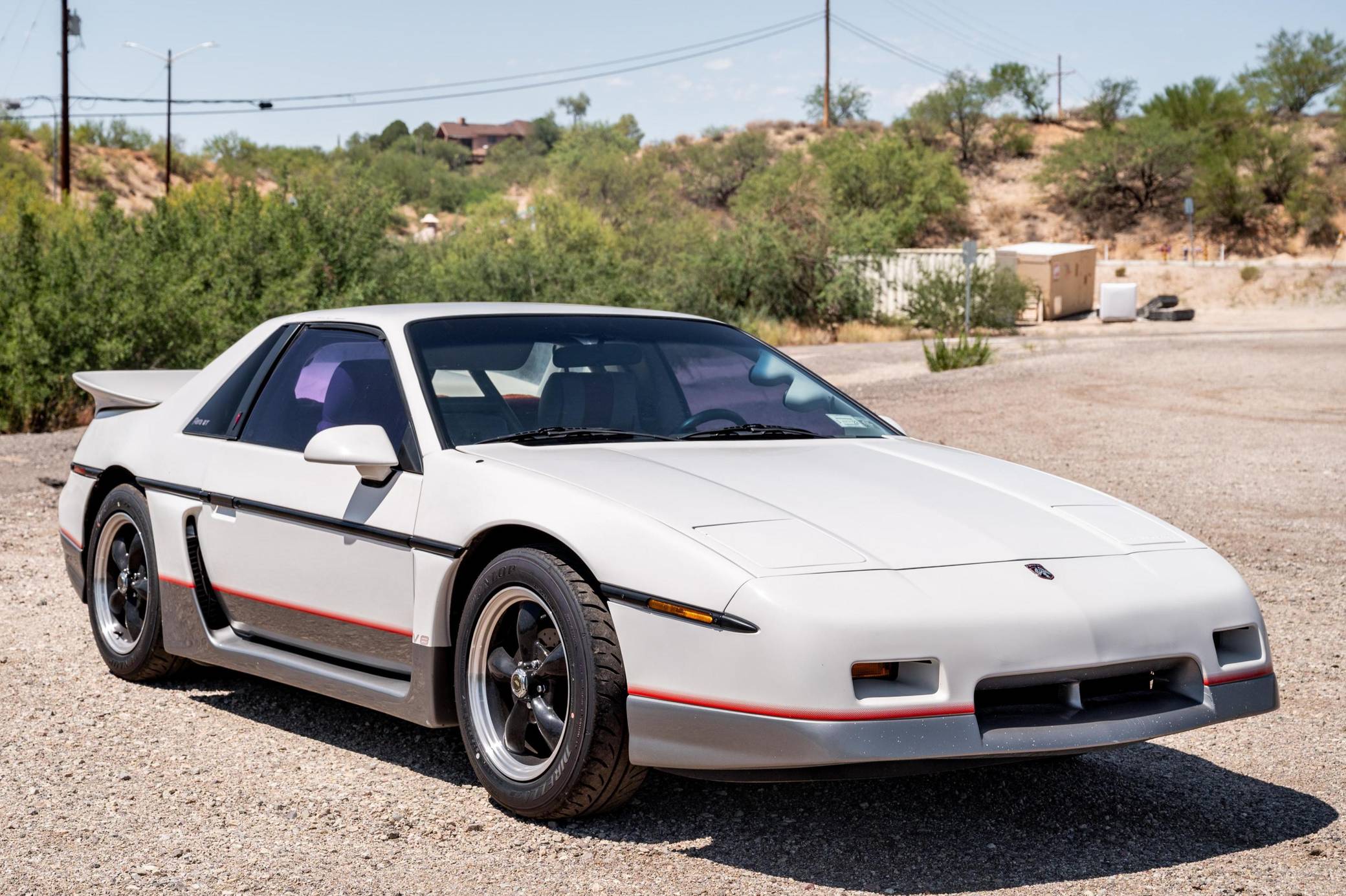 1984 Pontiac Fiero SE