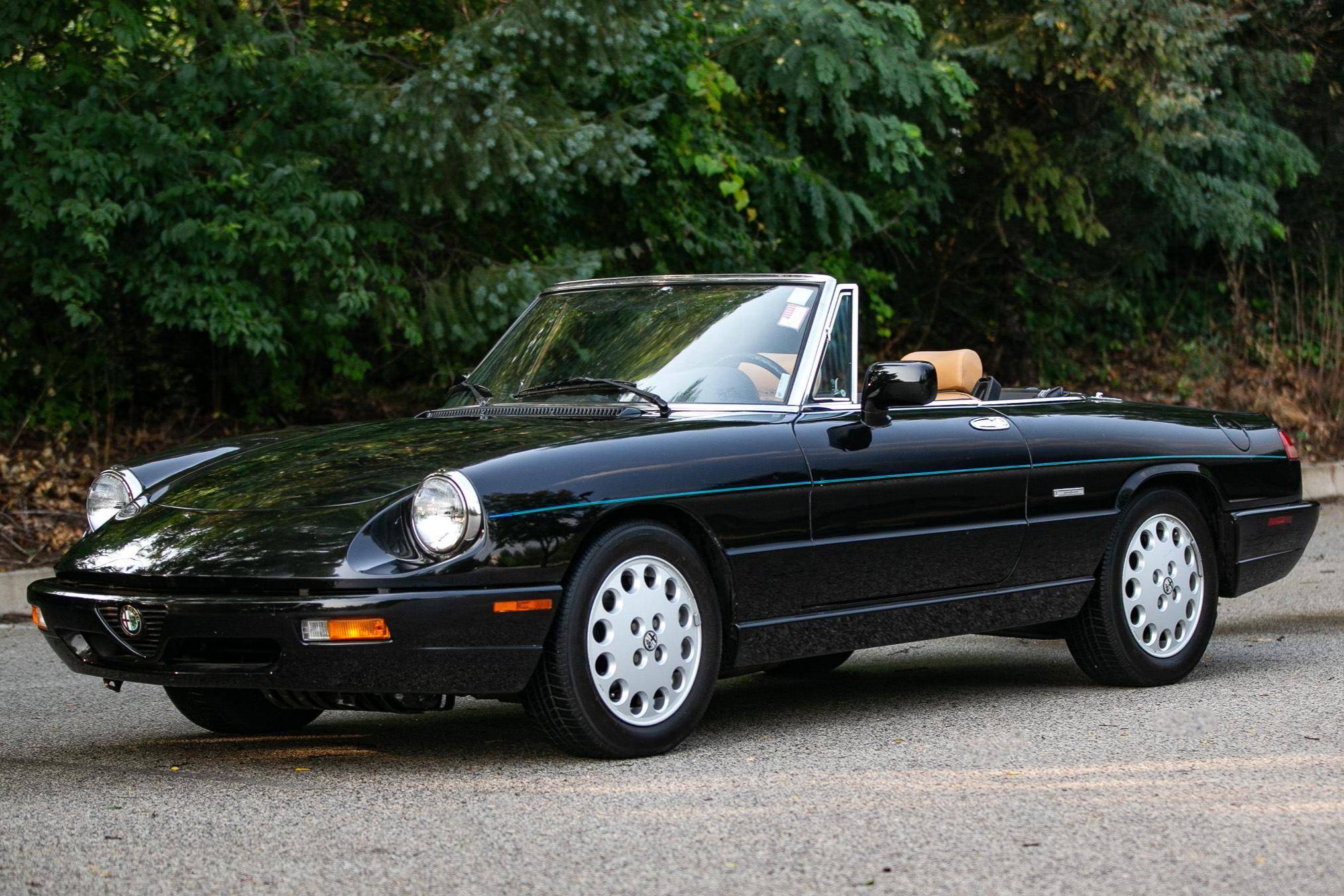 1993 Alfa Romeo Spider Veloce