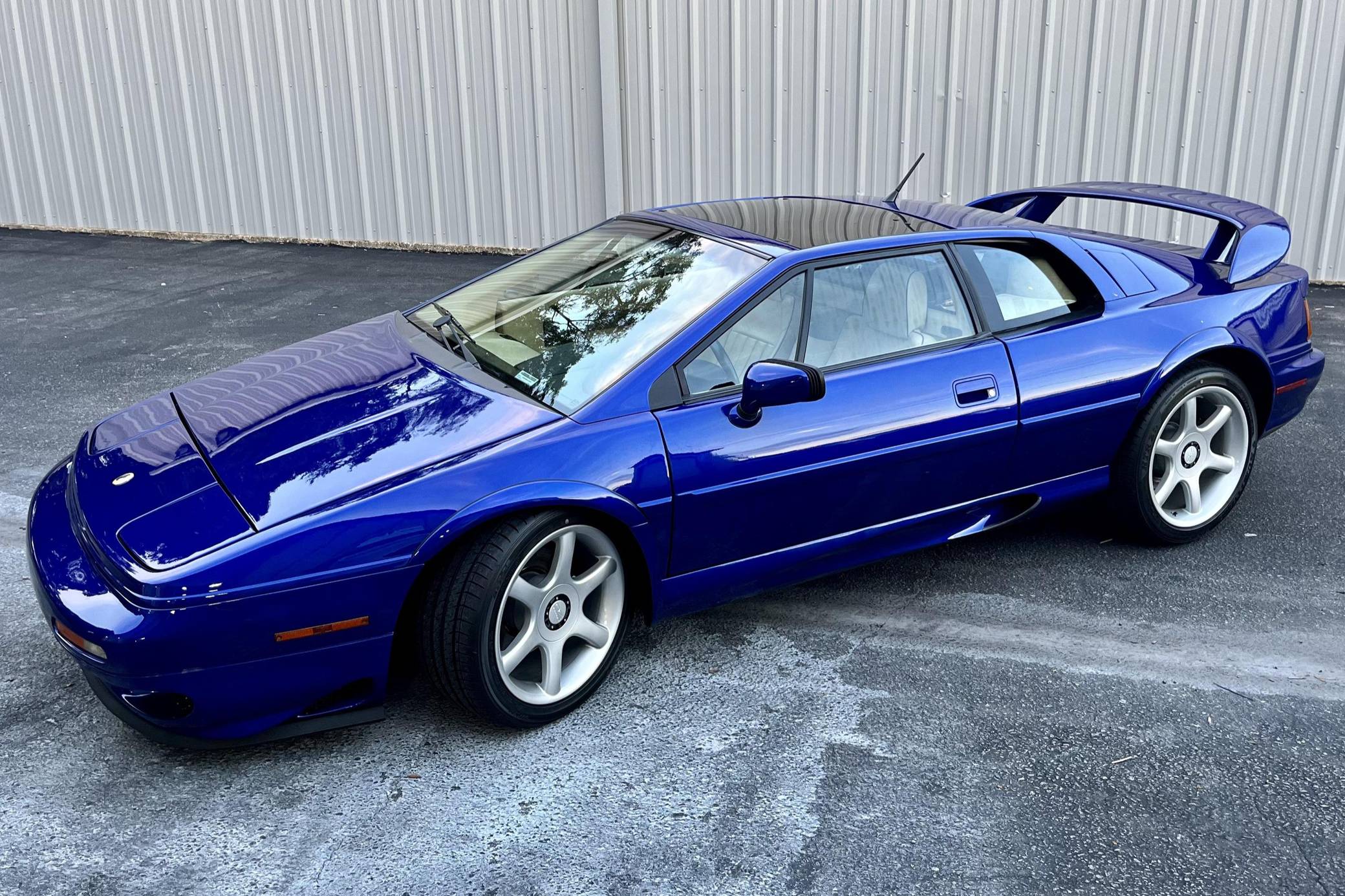 1999 Lotus Esprit V8