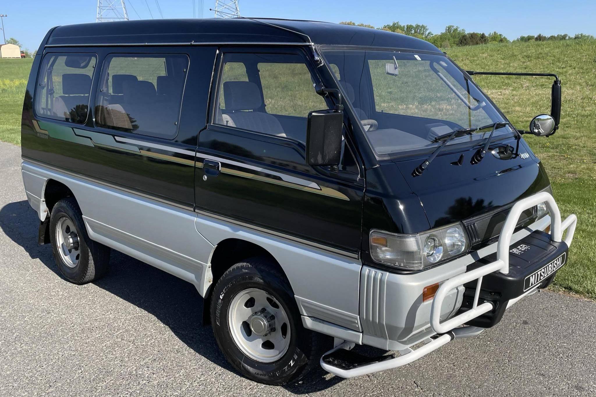 1993 Mitsubishi Delica Star Wagon Exceed 4WD