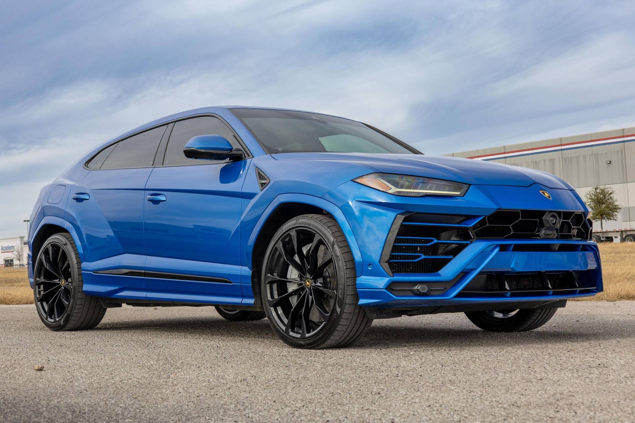 2020 Lamborghini Urus VIN: ZPBUA1ZL1LLA08170 for Sale - Cars & Bids
