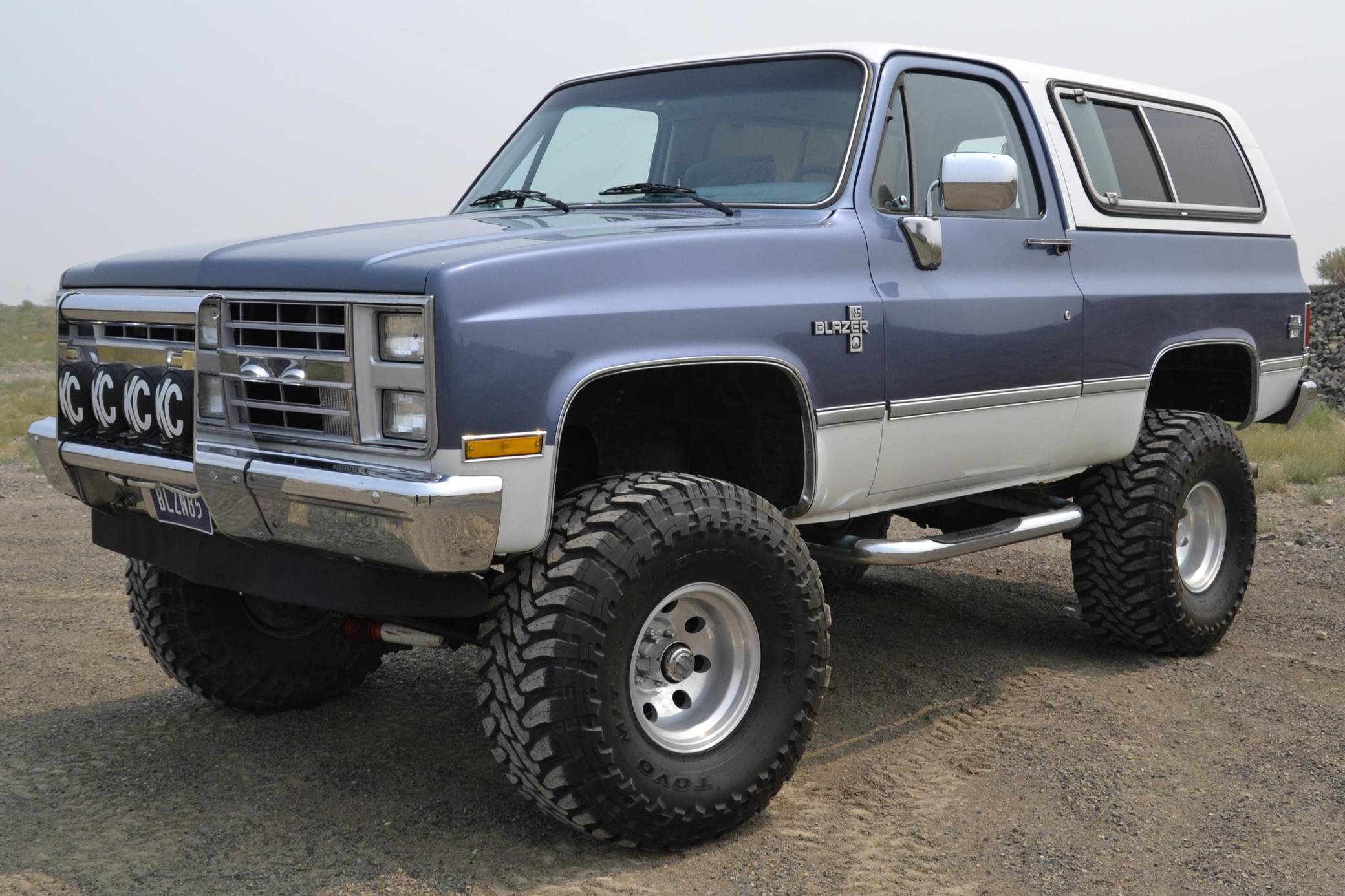 old chevy blazer interior