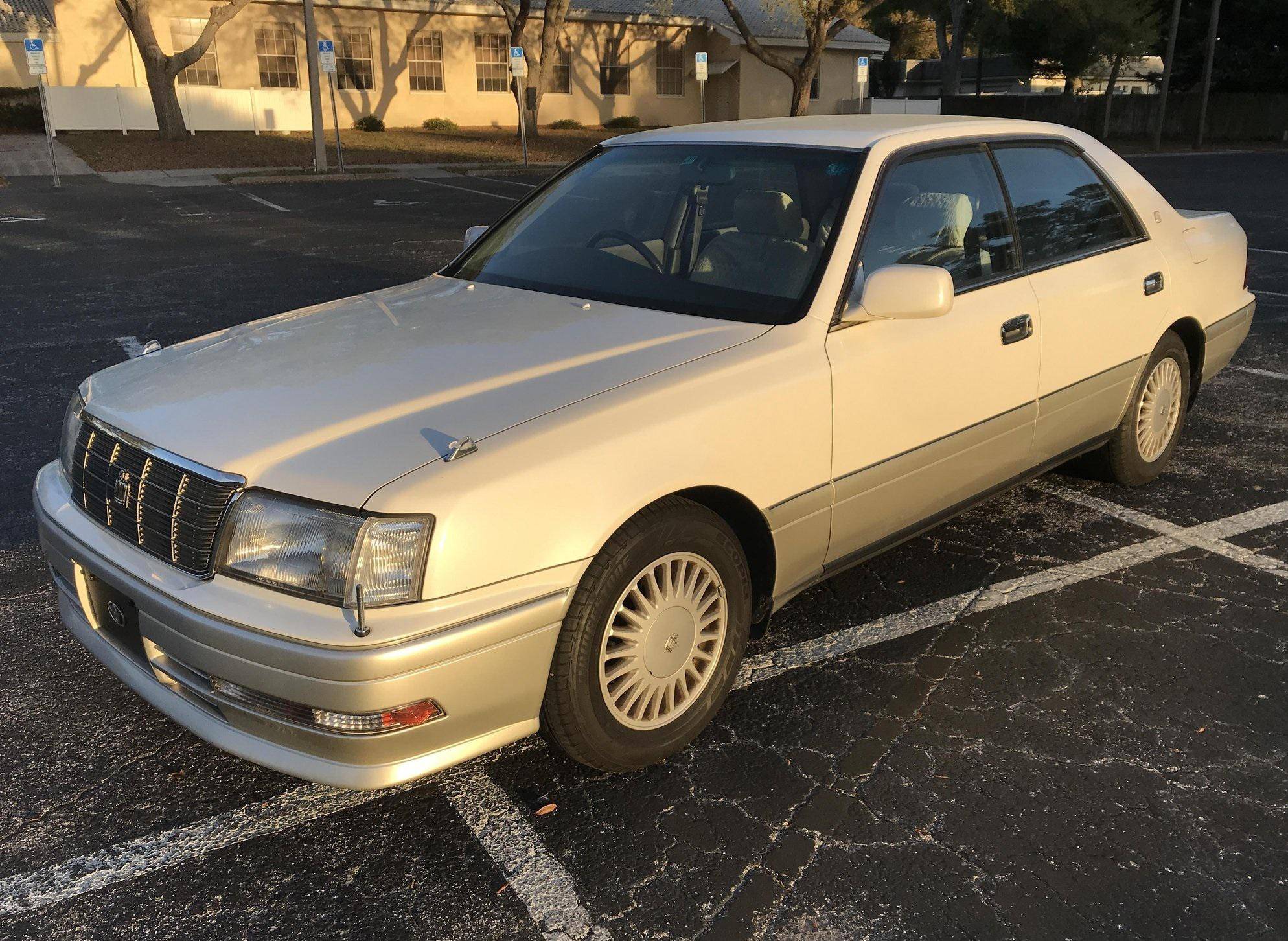 1995 Toyota Crown Royal Saloon G