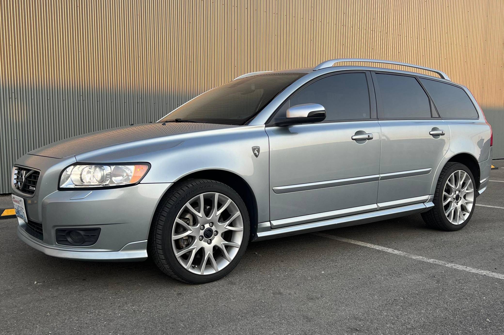 2010 Volvo V50 T5 AWD R-Design