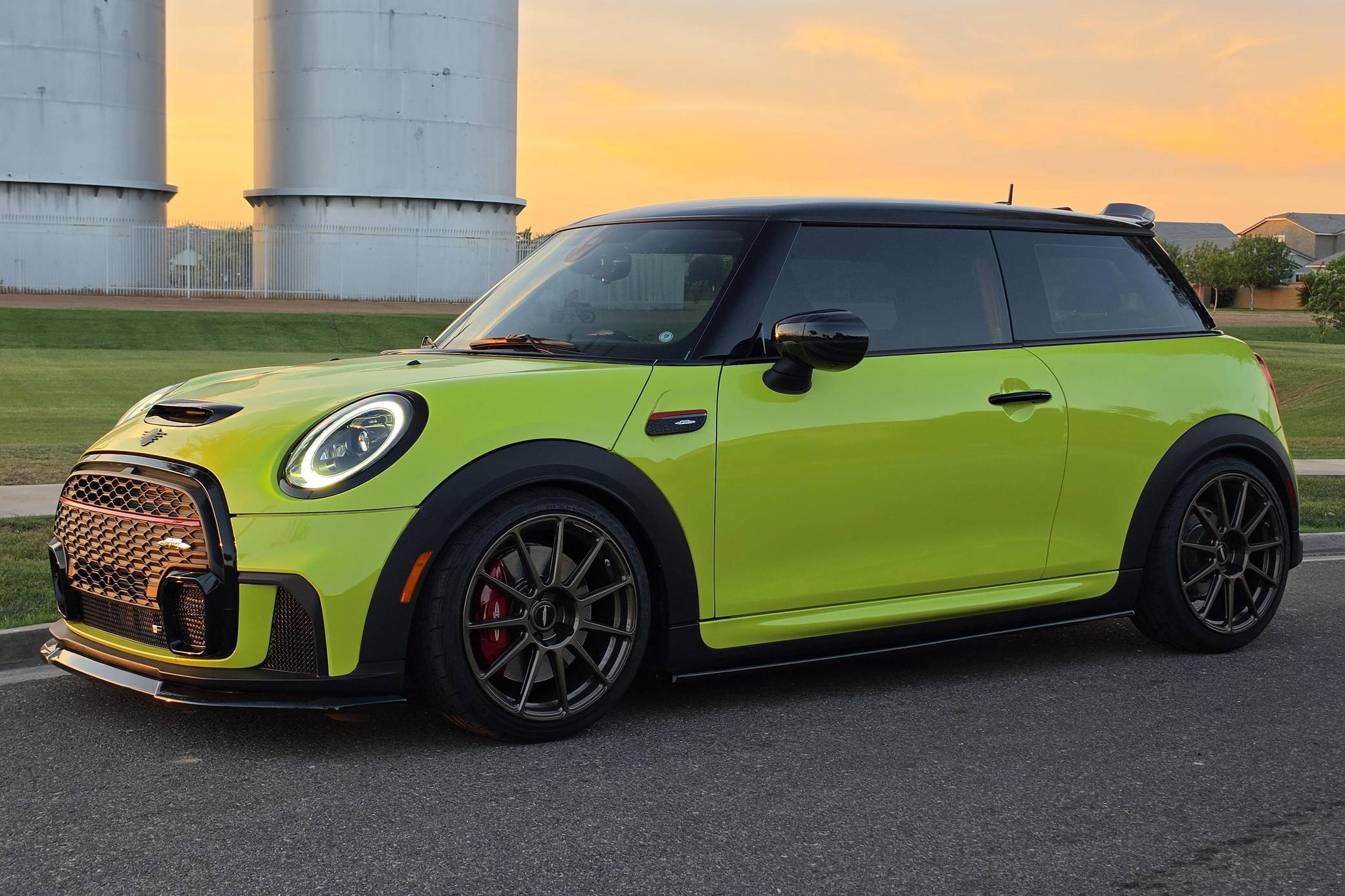 2023 Mini Cooper John Cooper Works Hardtop VIN: WMW73DH06P2S87163
