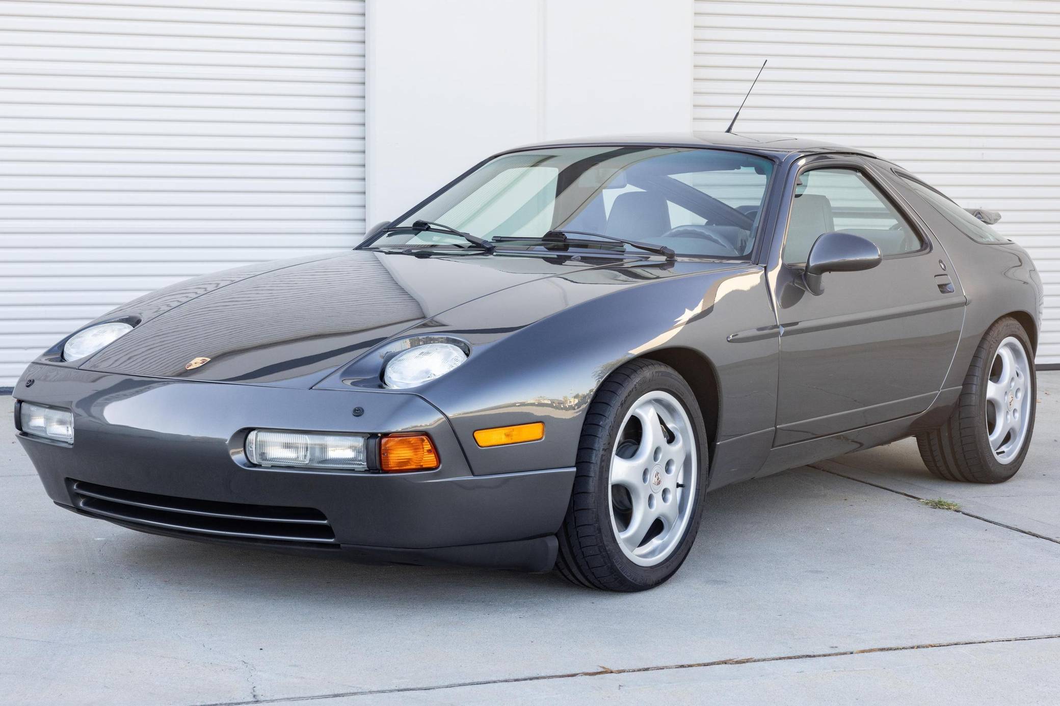 1993 Porsche 928 GTS VIN: WP0AA2926PS820079 for Sale - Cars & Bids