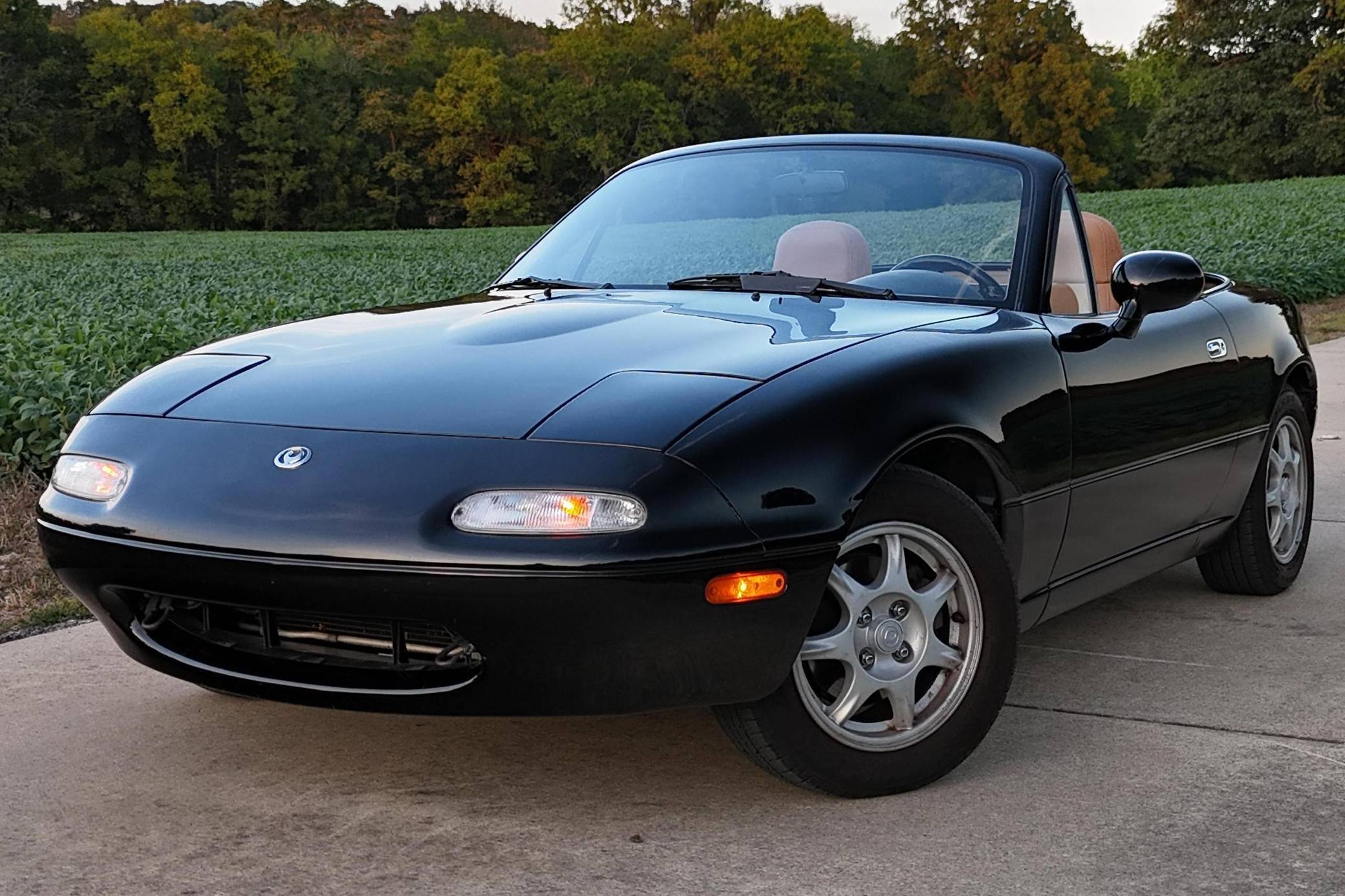 1994 Mazda MX-5 Miata VIN: JM1NA353XR0520047 for Sale - Cars & Bids