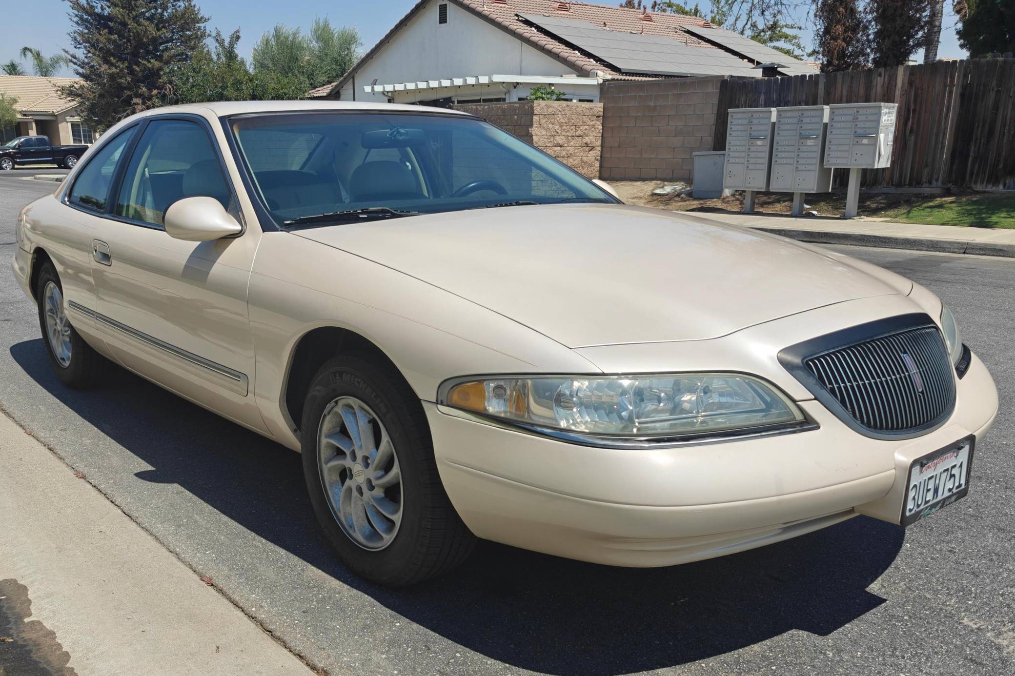 キューブリック　ヴィンセント&オールドボブ& MAXIMILIAN 1997 Lincoln Mark VIII VIN: 1LNLM91V4VY601254 for Sale