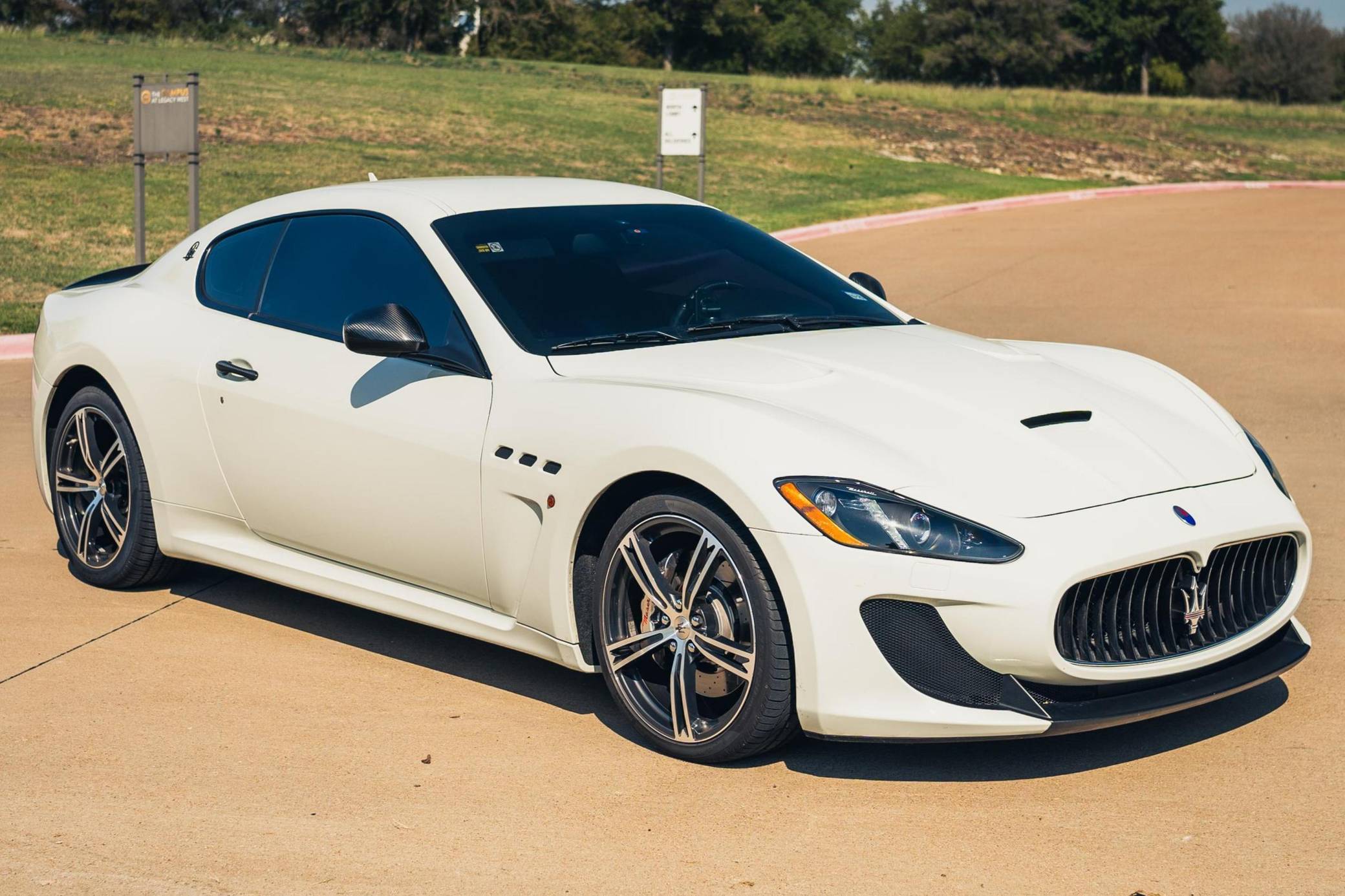 2014 Maserati GranTurismo MC Coupe