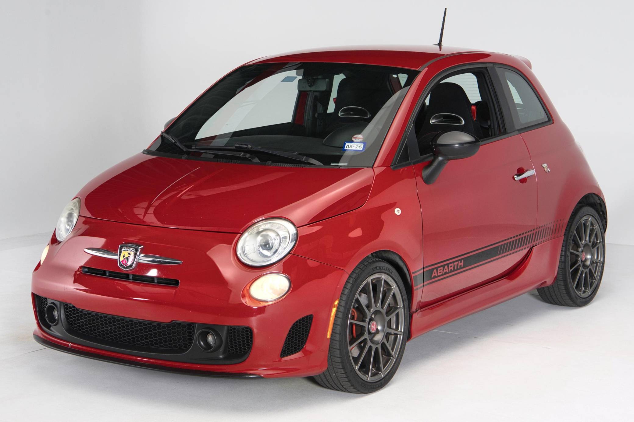 2013 Fiat 500 Abarth VIN: 3C3CFFFH1DT553443 for Sale - Cars & Bids