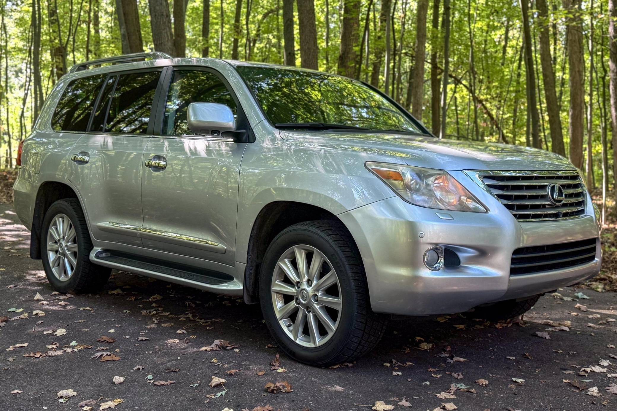 2008 Lexus LX 570 VIN: JTJHY00WX84018264 for Sale - Cars & Bids