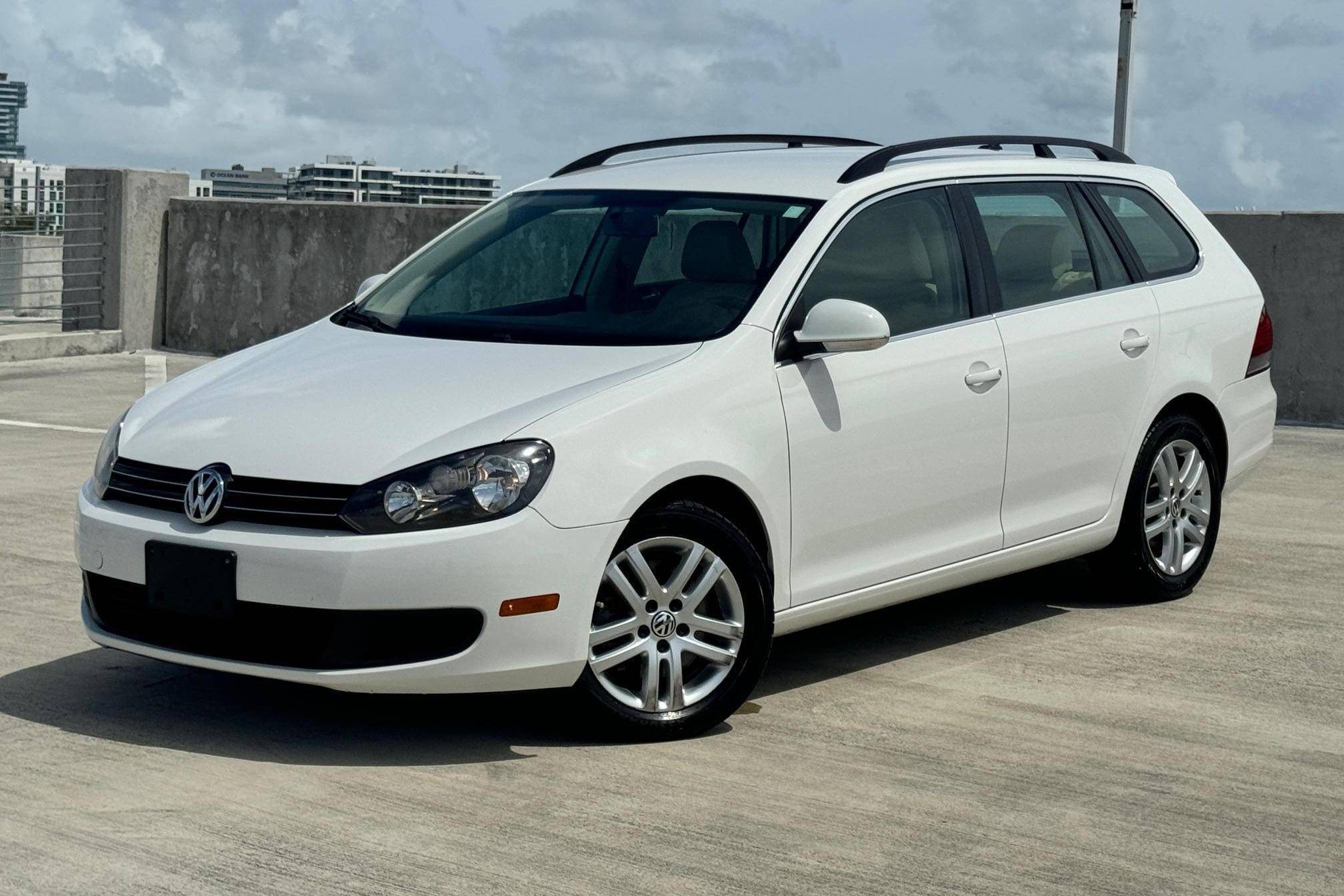 2014 Volkswagen Jetta SportWagen TDI