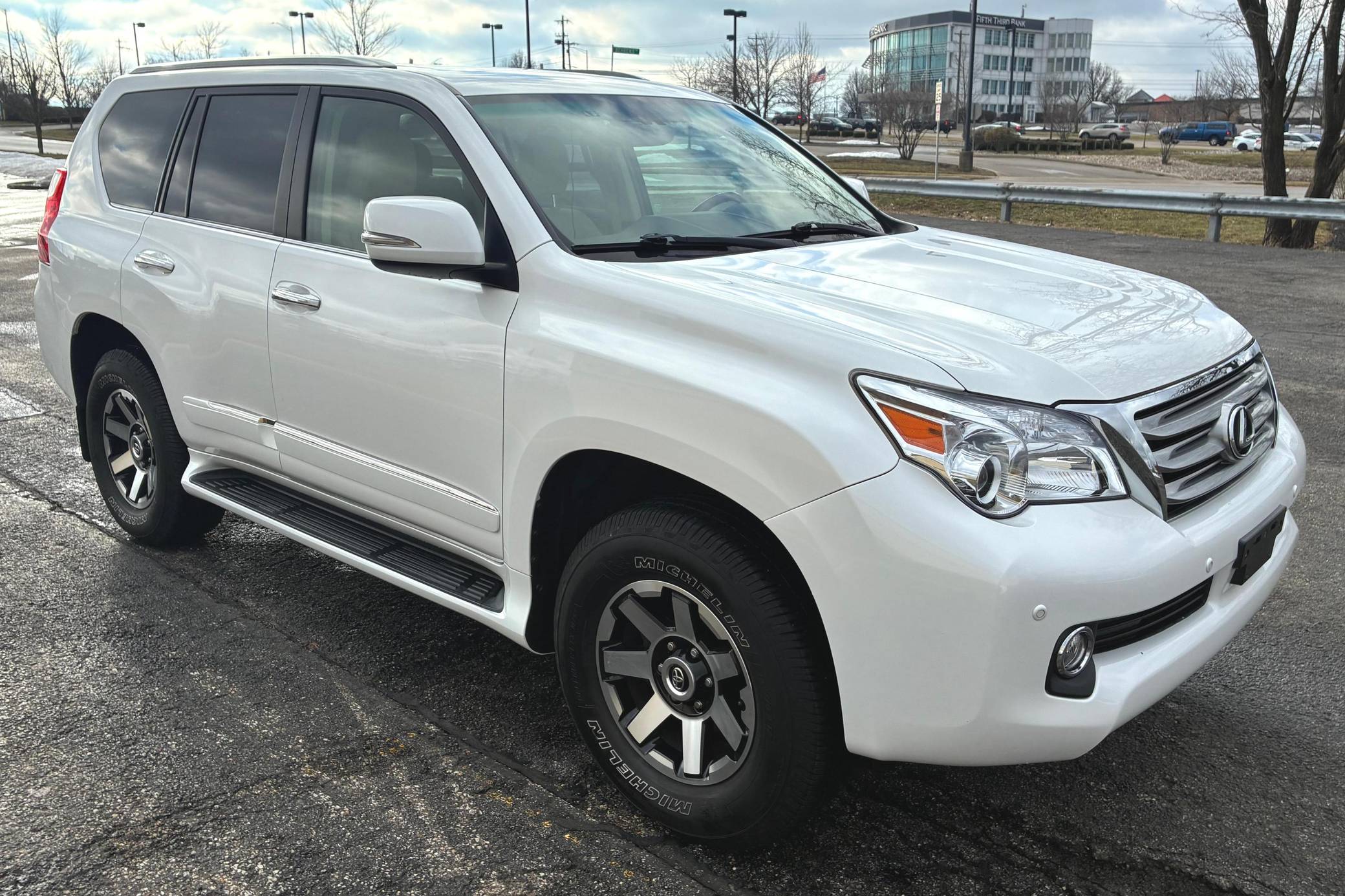 2013 Lexus GX 460 VIN: JTJBM7FX0D5054298 for Sale - Cars & Bids
