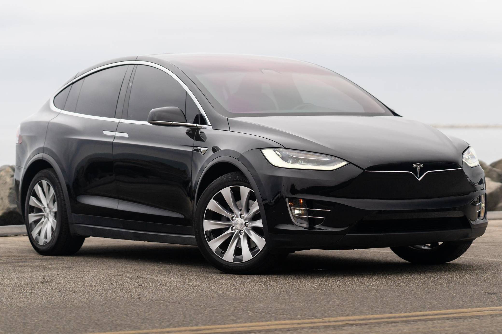 2020 Tesla Model X Long Range Plus