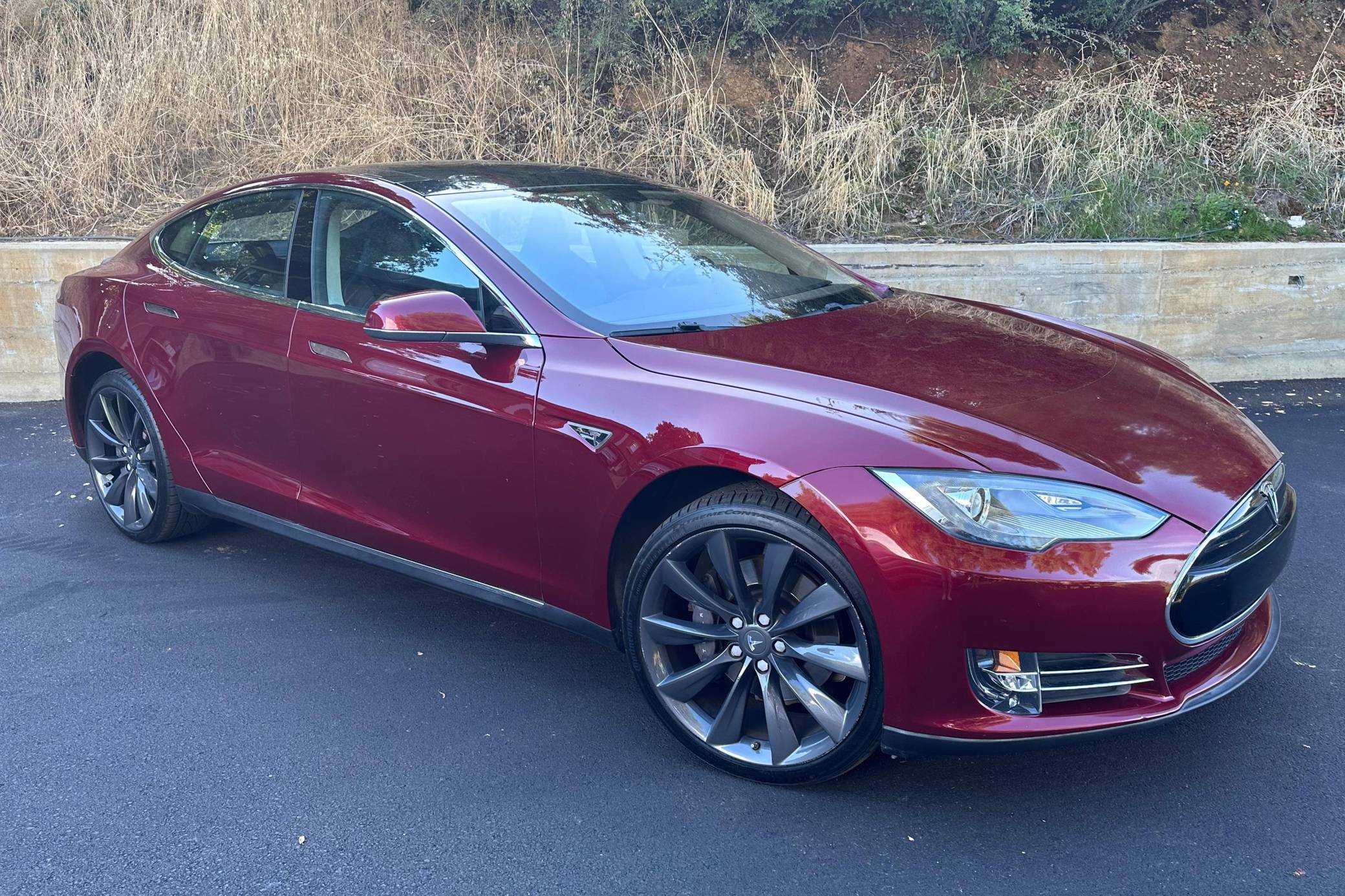 2012 Tesla Model S Signature Performance