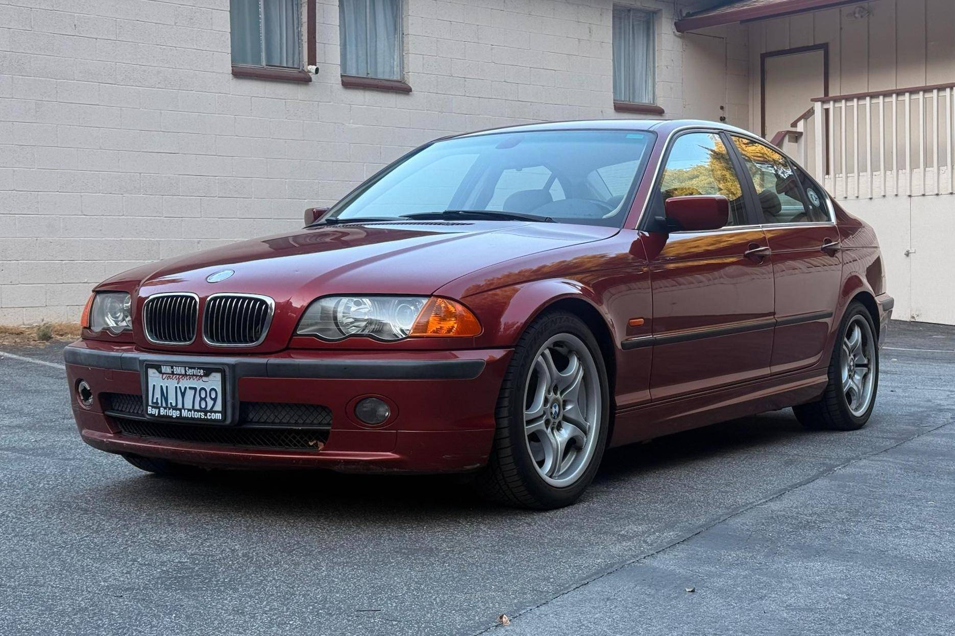 2001 BMW 3 Series 330i