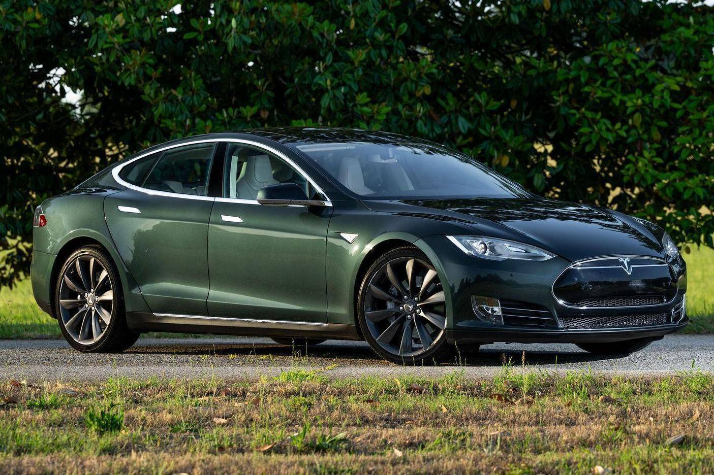 2014 Tesla S