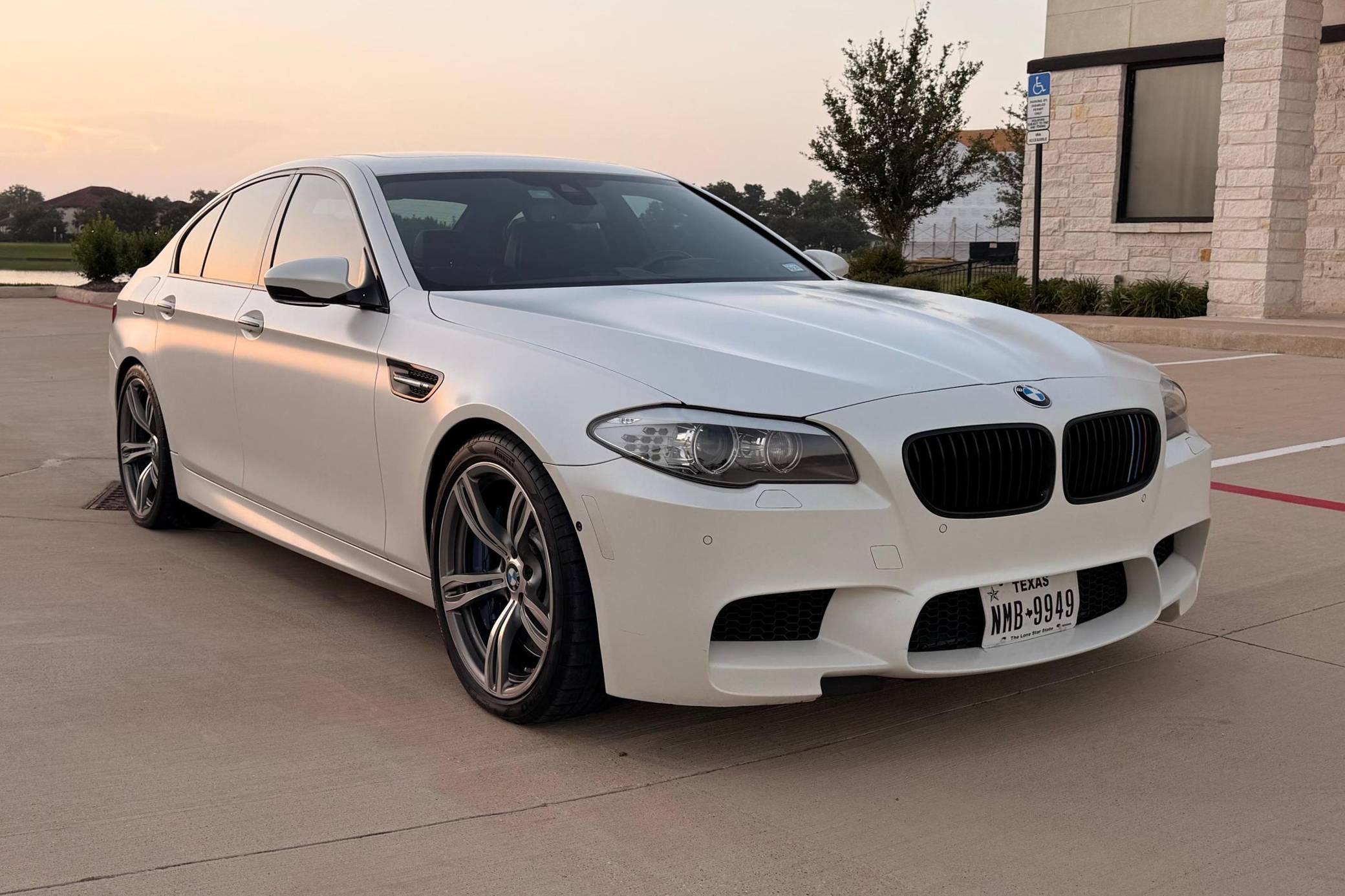2013 BMW F10 M5
