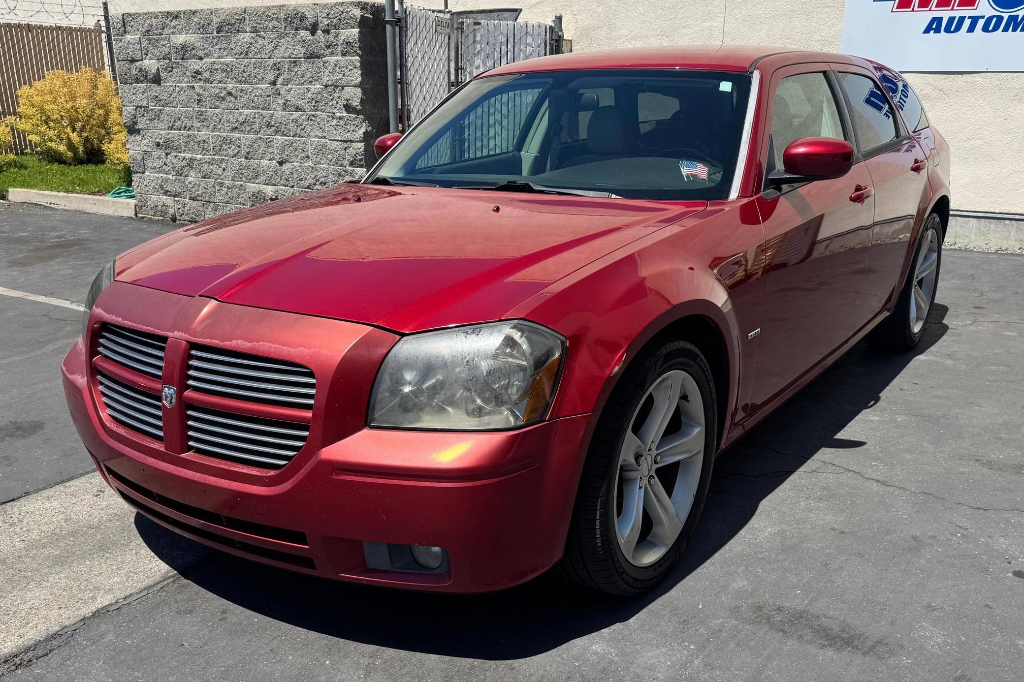 2005 Dodge Magnum