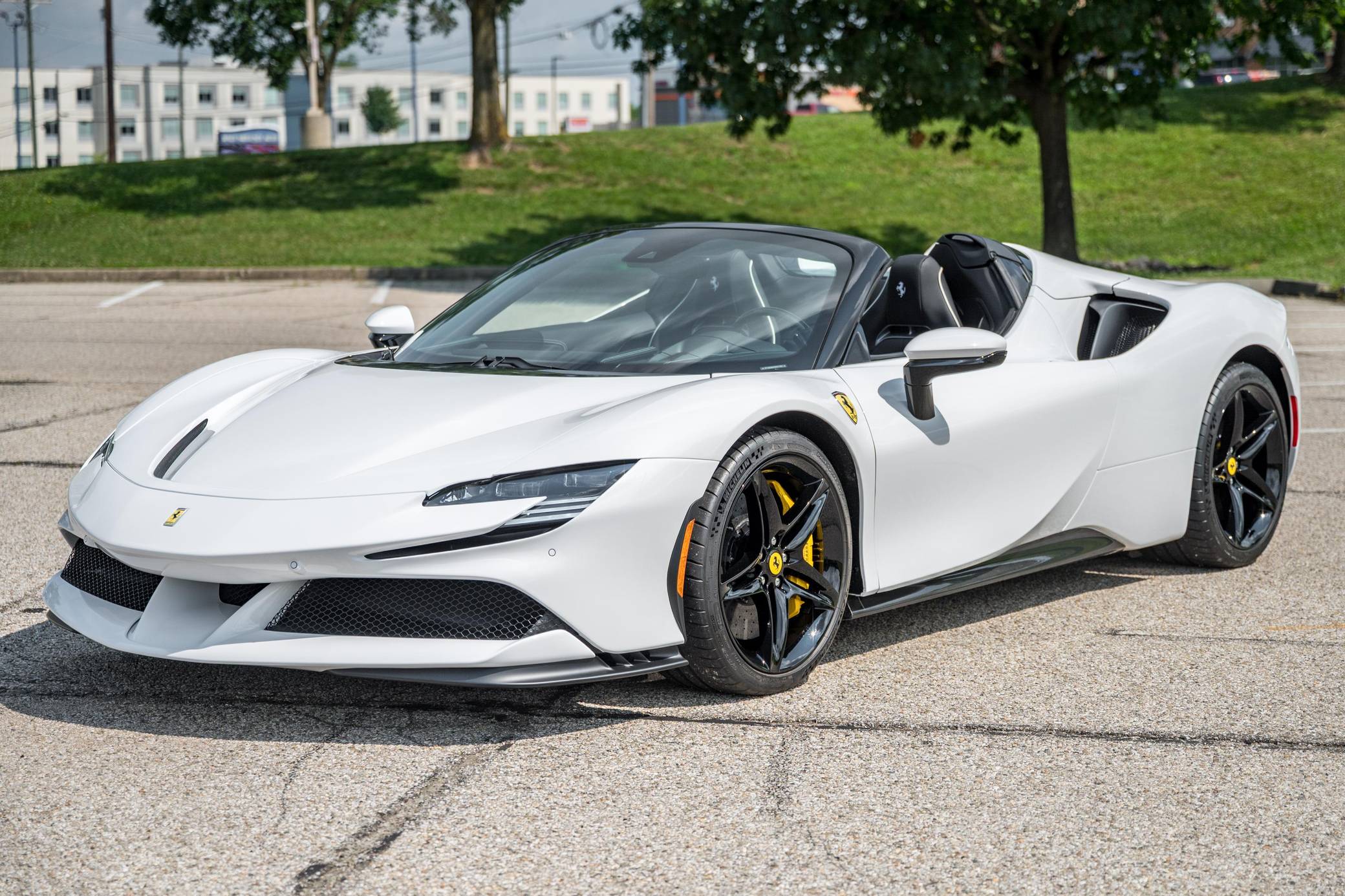 2025 Ferrari SF90 Spider VIN: ZFF96NMAXS0317567 for Sale - Cars & Bids
