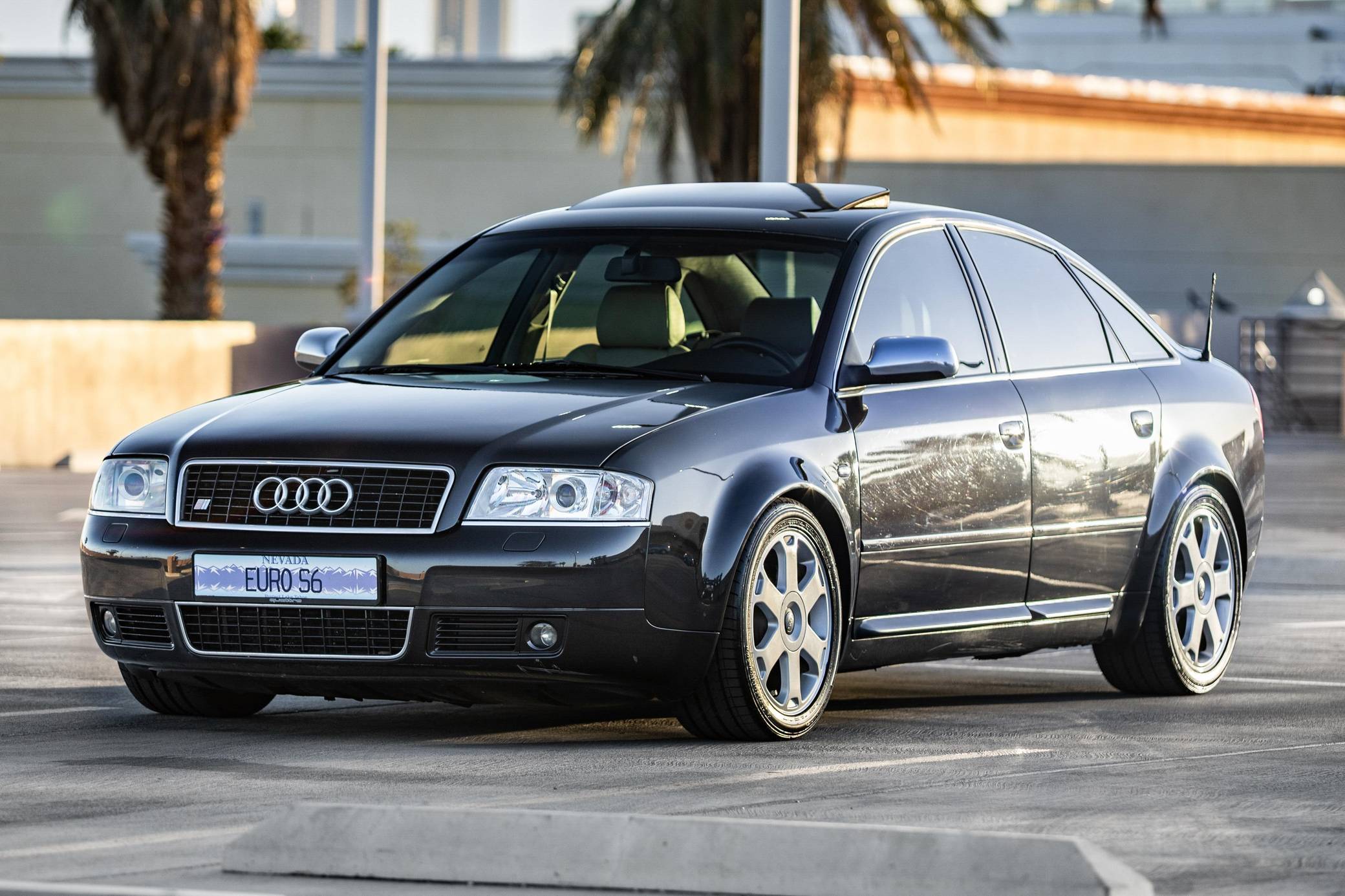 2000 Audi S6