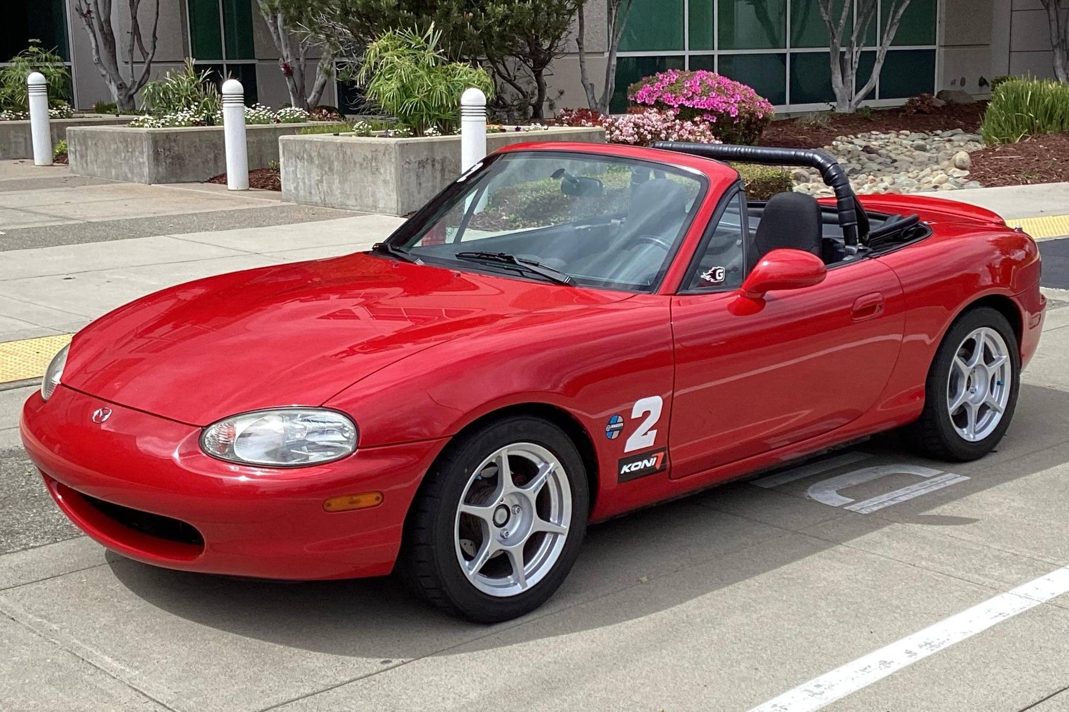 2000 Mazda MX-5 Miata