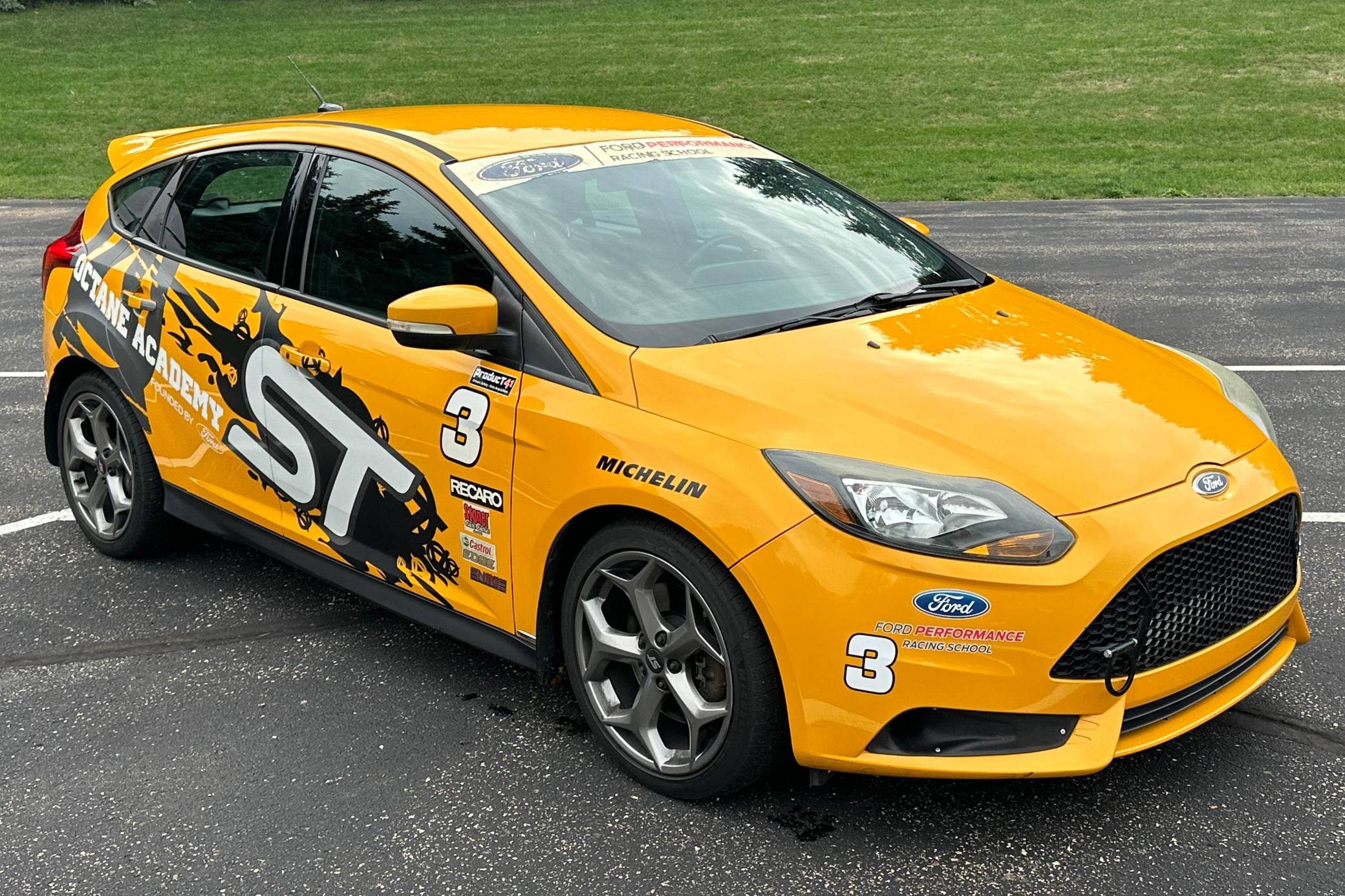 1FADP3L93EL119990