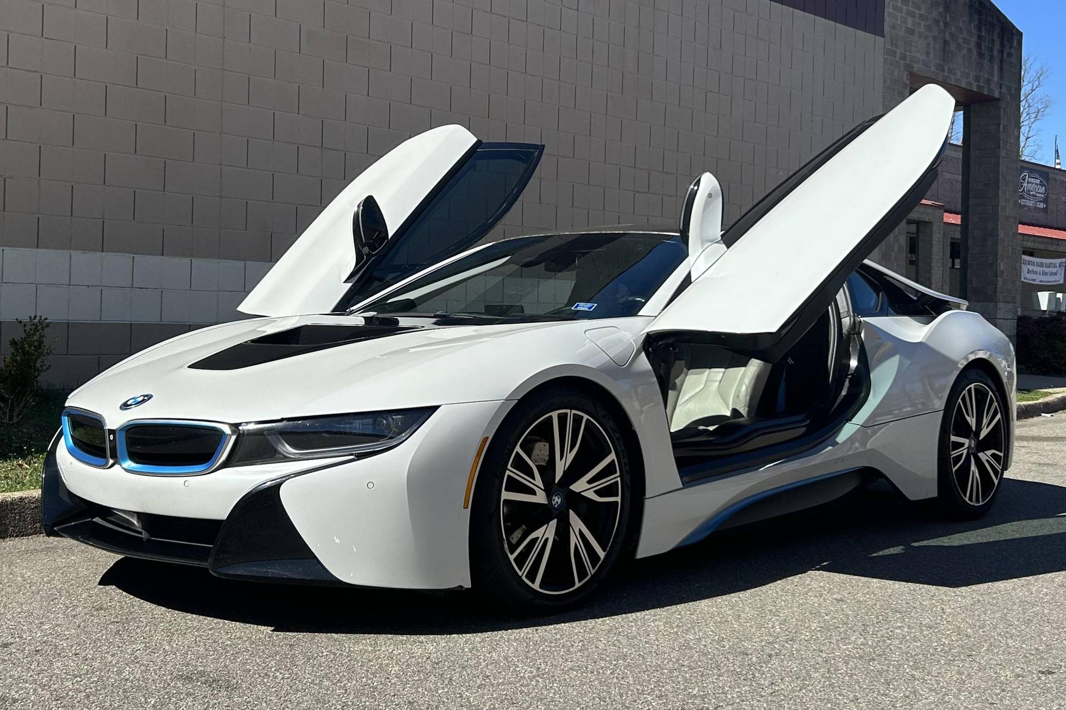 2015 BMW i8 Coupe