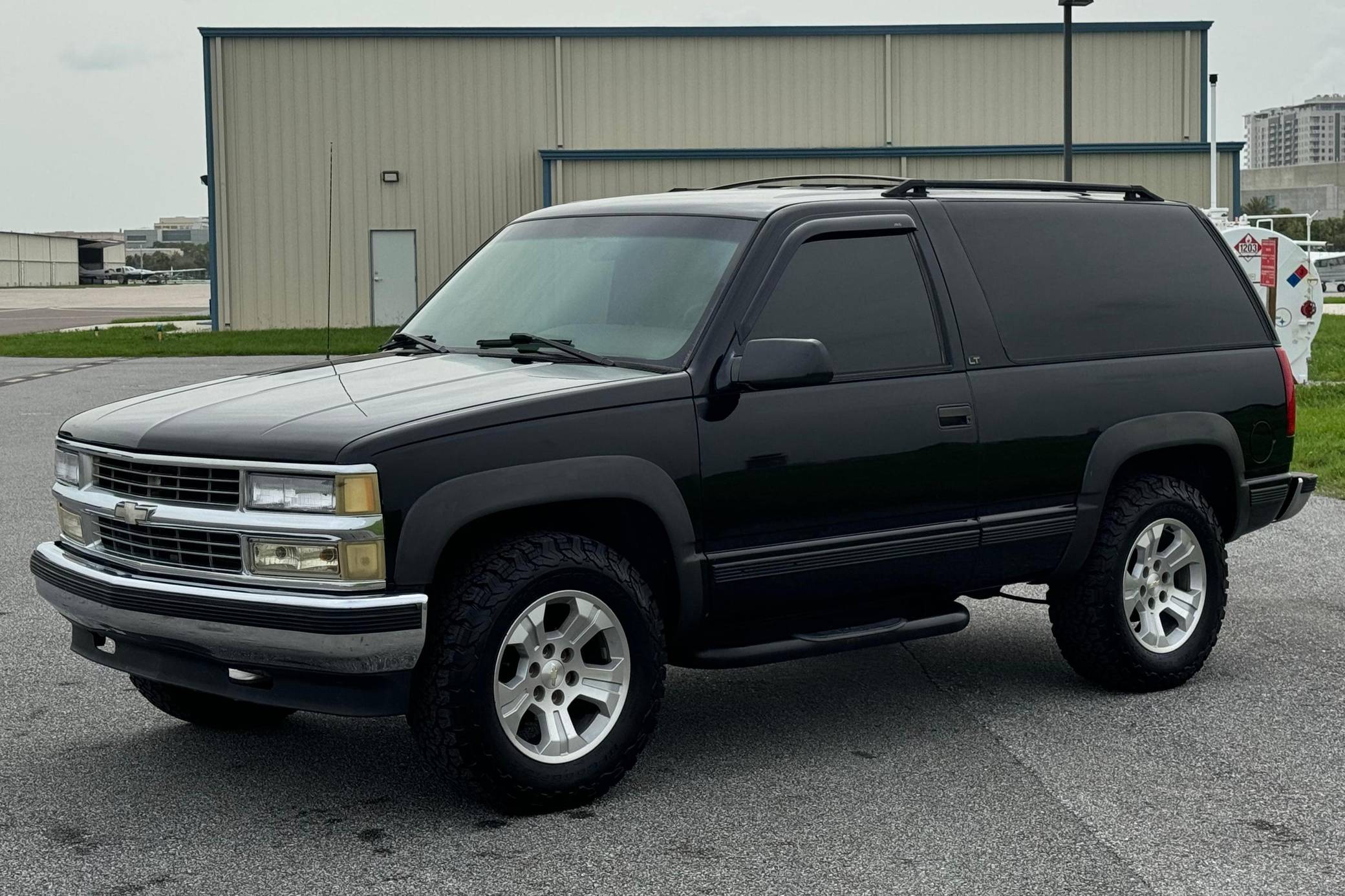 1995 Chevrolet Tahoe LT 4x4 2-Door VIN: 3GNEK18K2SG118813 for Sale ...