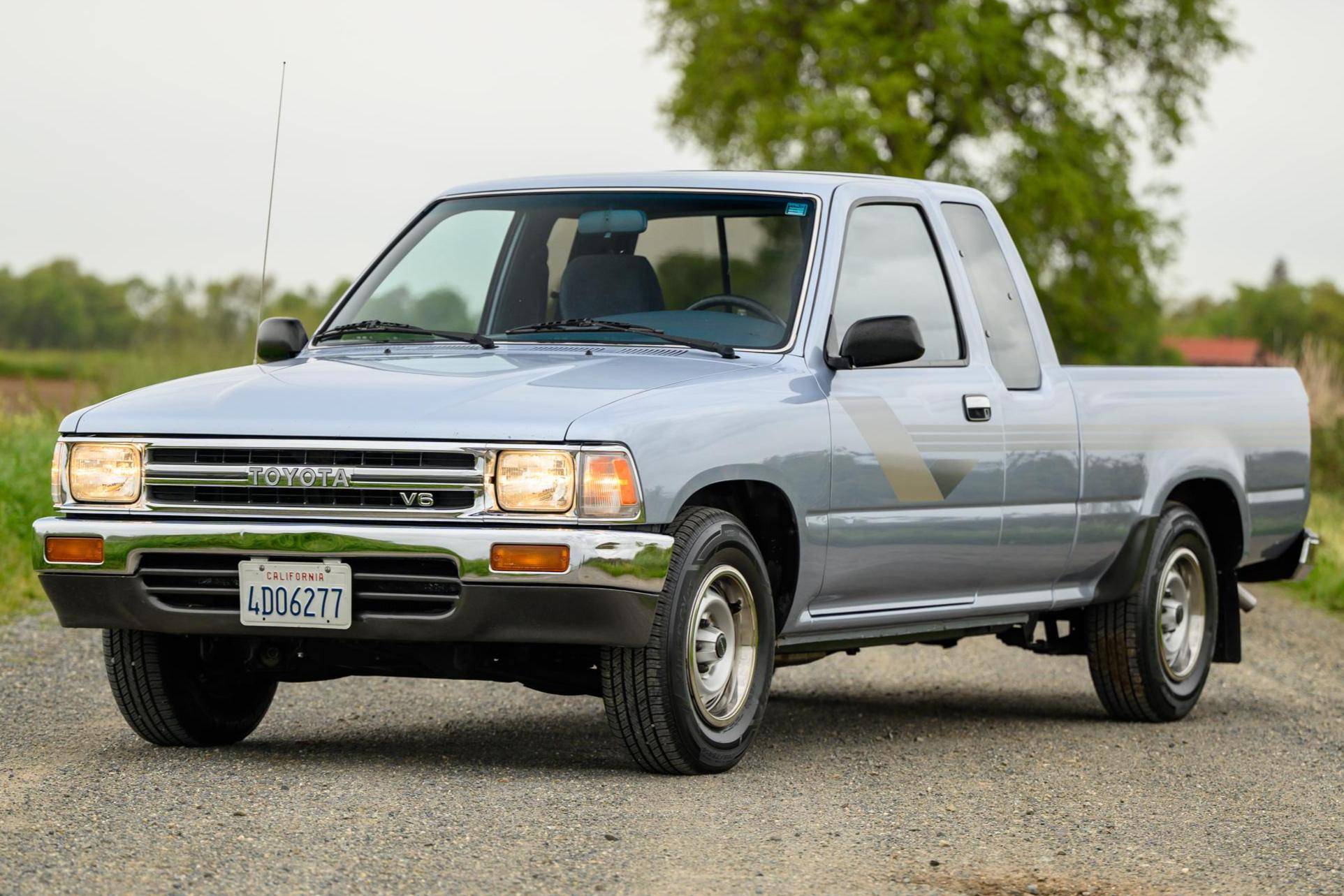 1990 Toyota Pickup XtraCab SR5