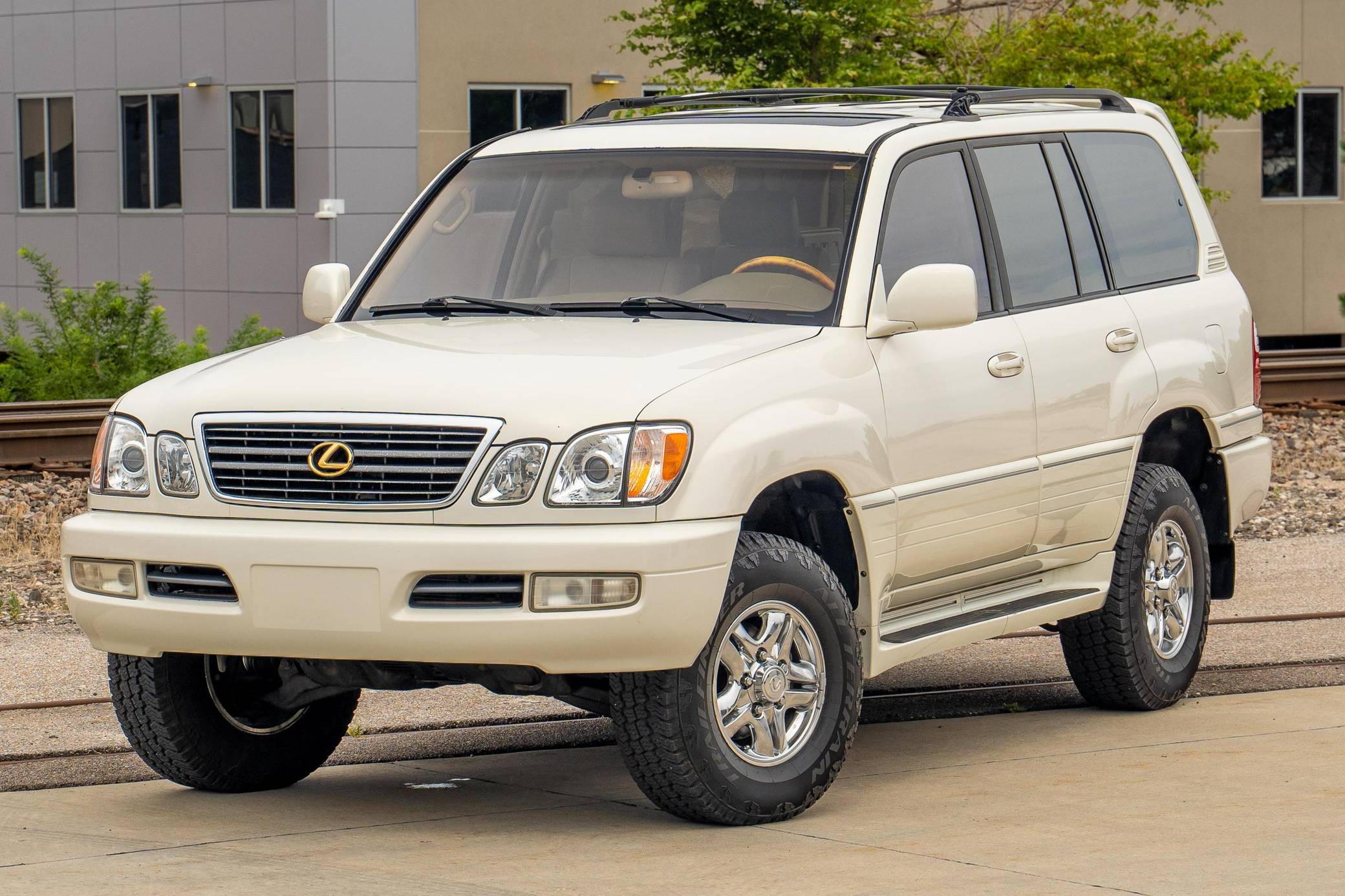 2001 Lexus LX 470