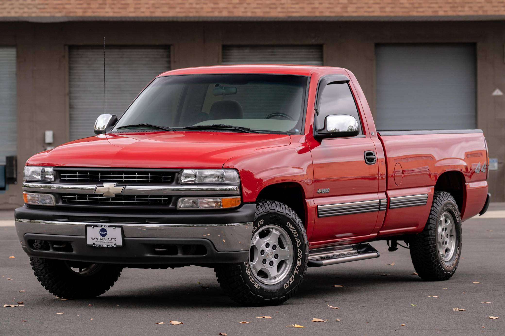 2000 Chevrolet Silverado 1500 LS 4x4