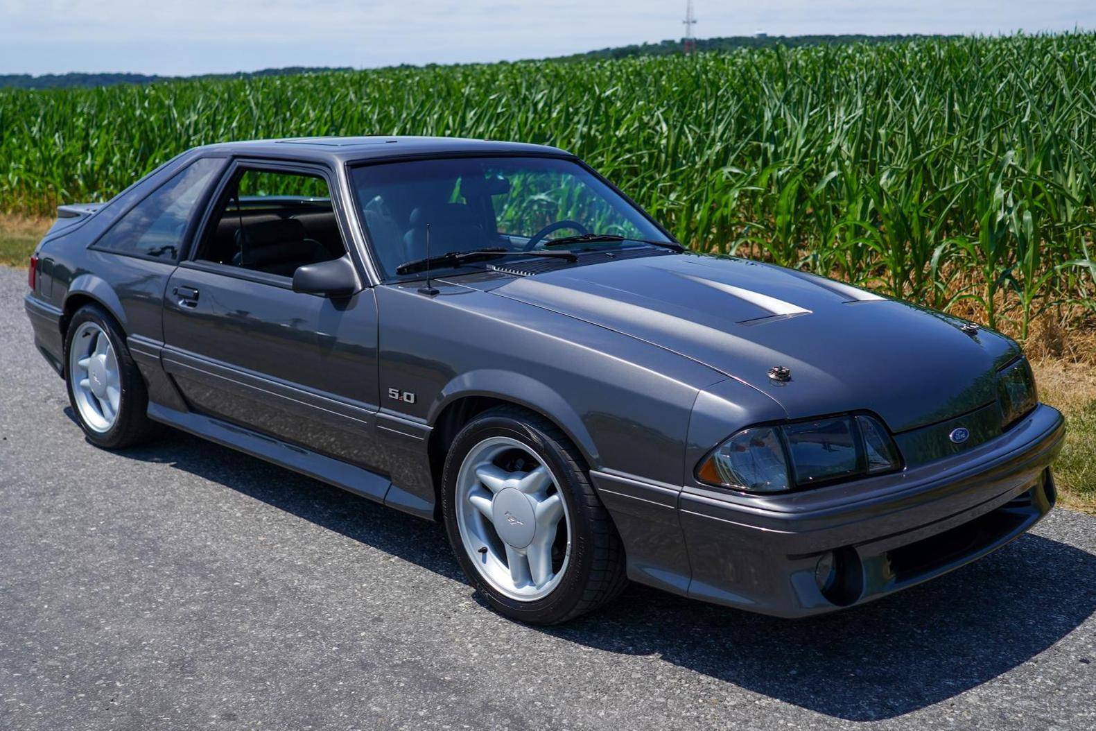 1993 Ford Mustang GT Coupe