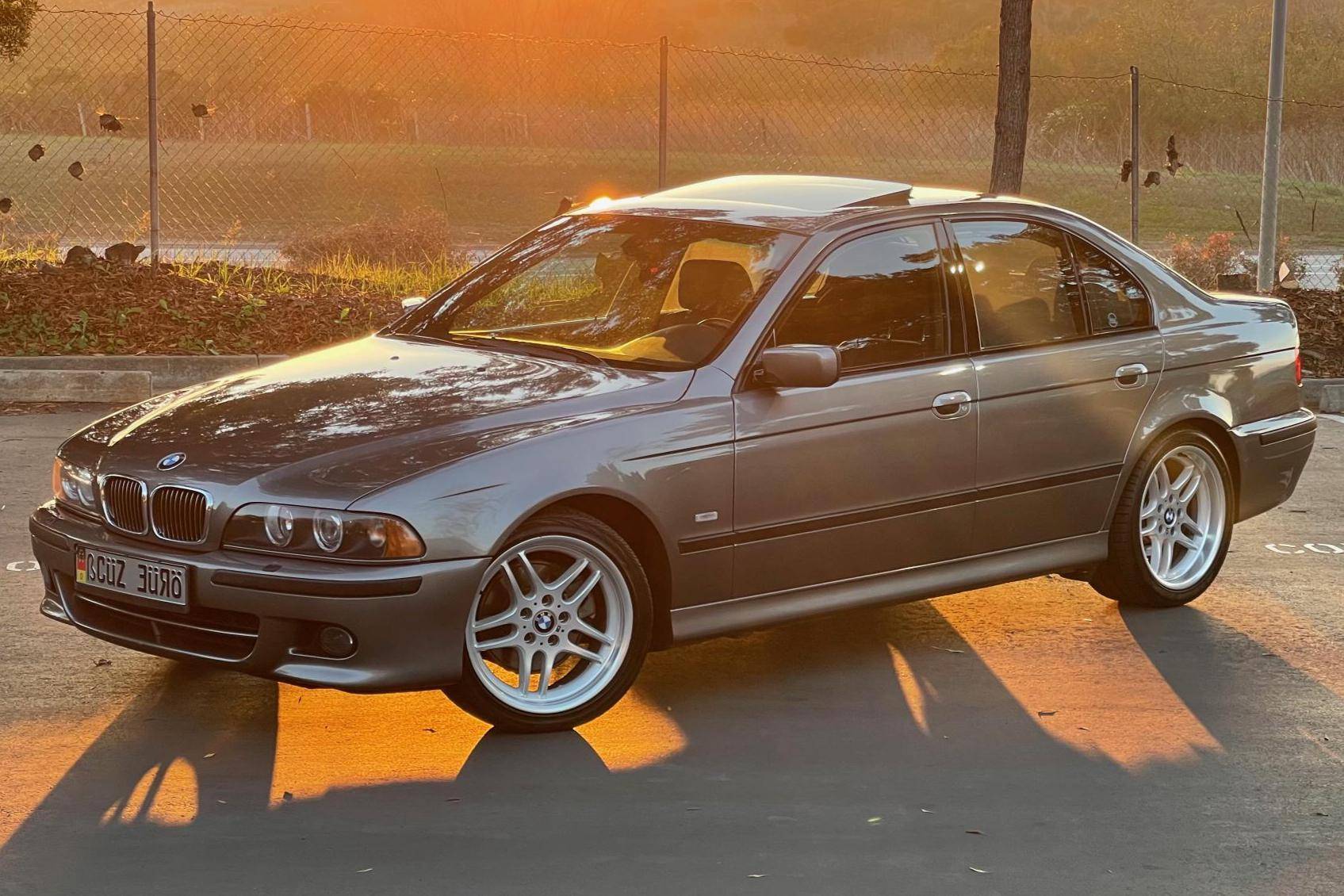 2003 BMW 540i