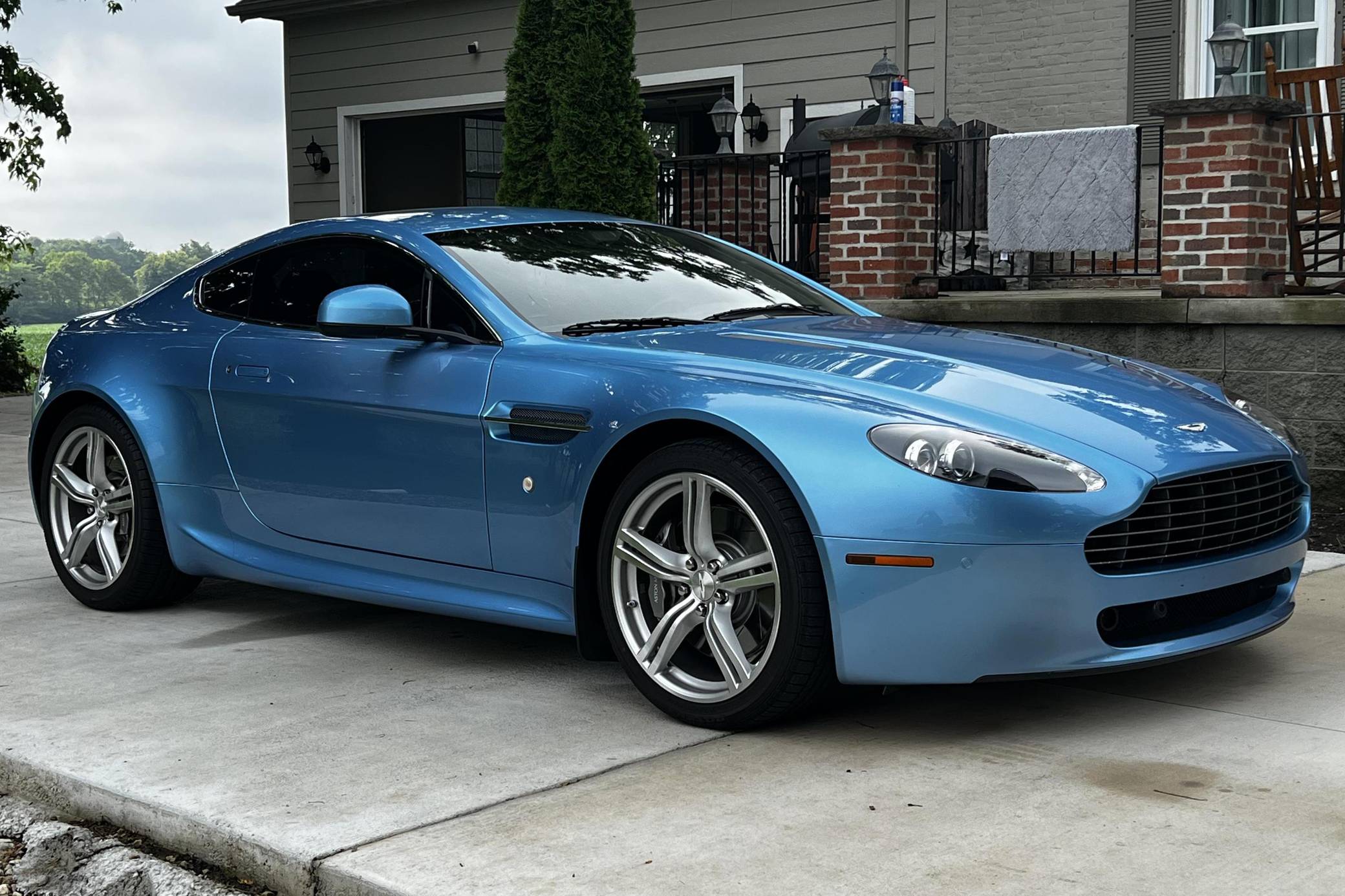 2011 Aston Martin V8 Vantage for Sale Cars Bids