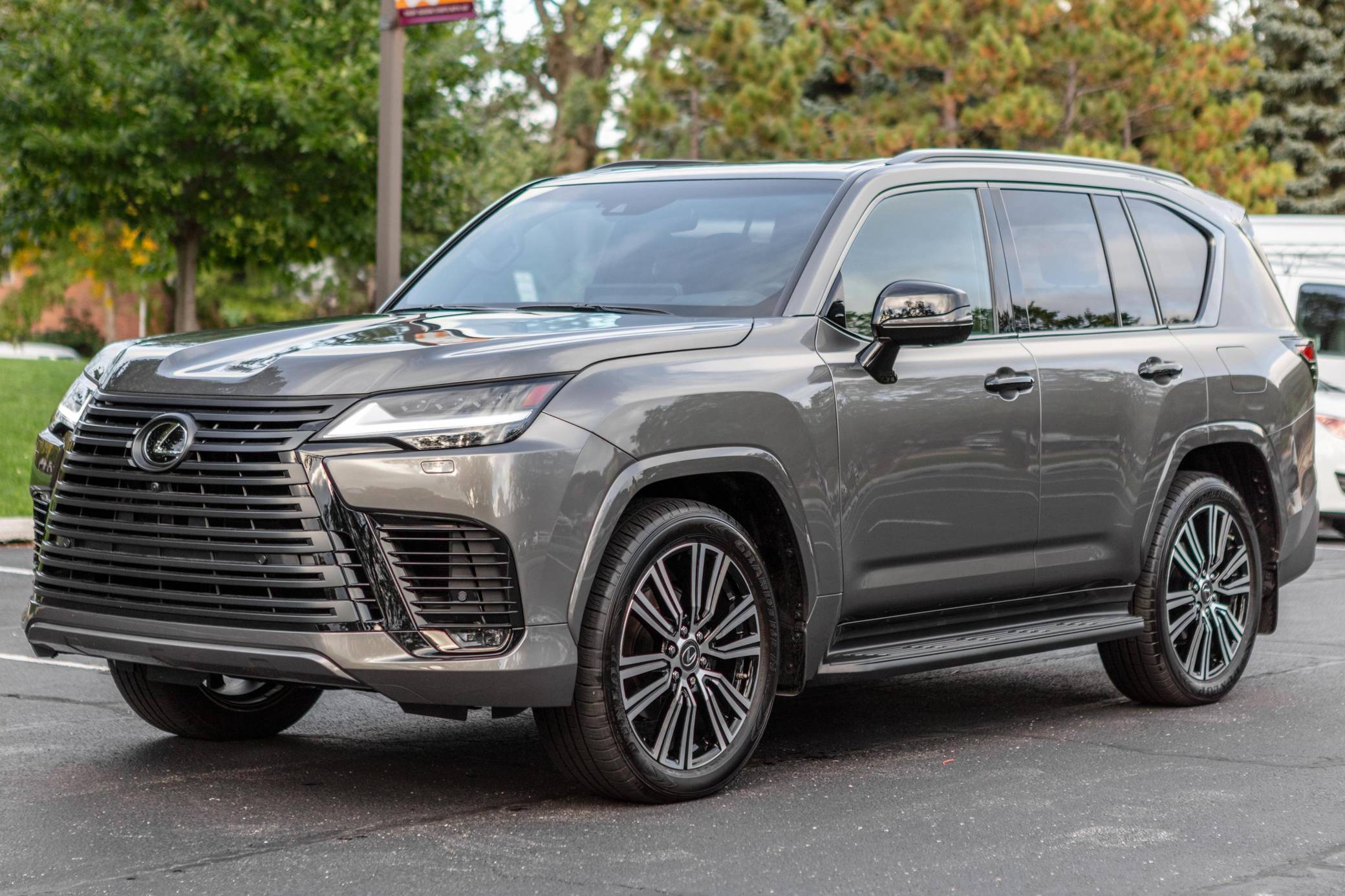 2023 Lexus LX 600