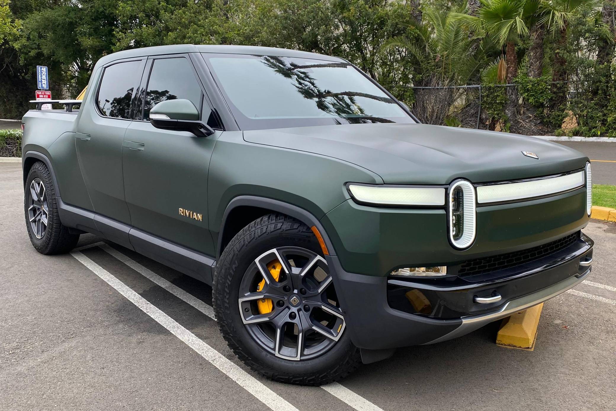 2023 Rivian R1T Adventure Edition