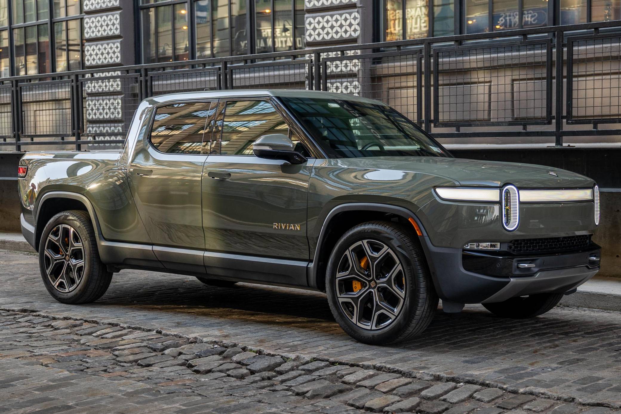 2022 Rivian R1T Launch Edition