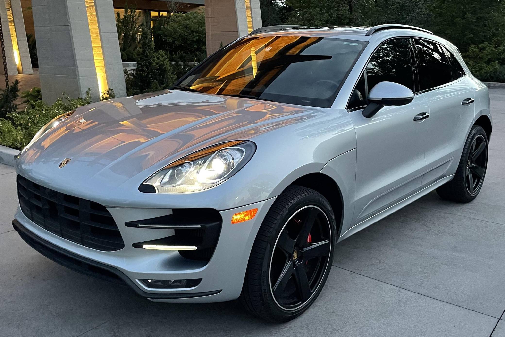 2018 Porsche Macan Turbo for Sale - Cars &amp; Bids