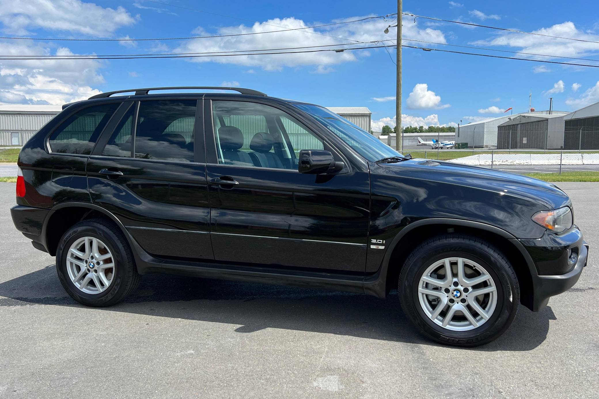 2005 BMW X5 3.0i